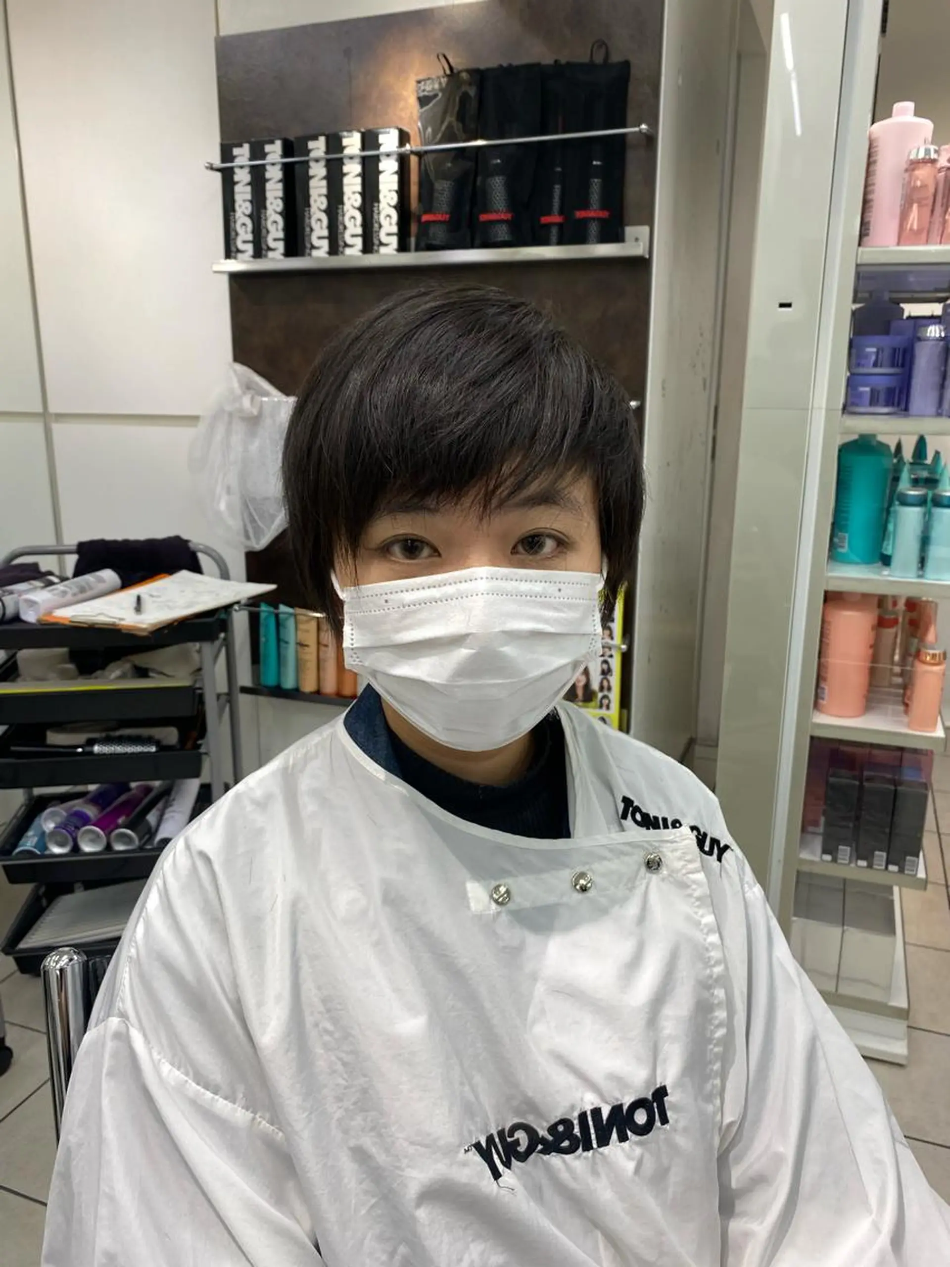 ショート カラー 星野 菜月のヘアスタイル