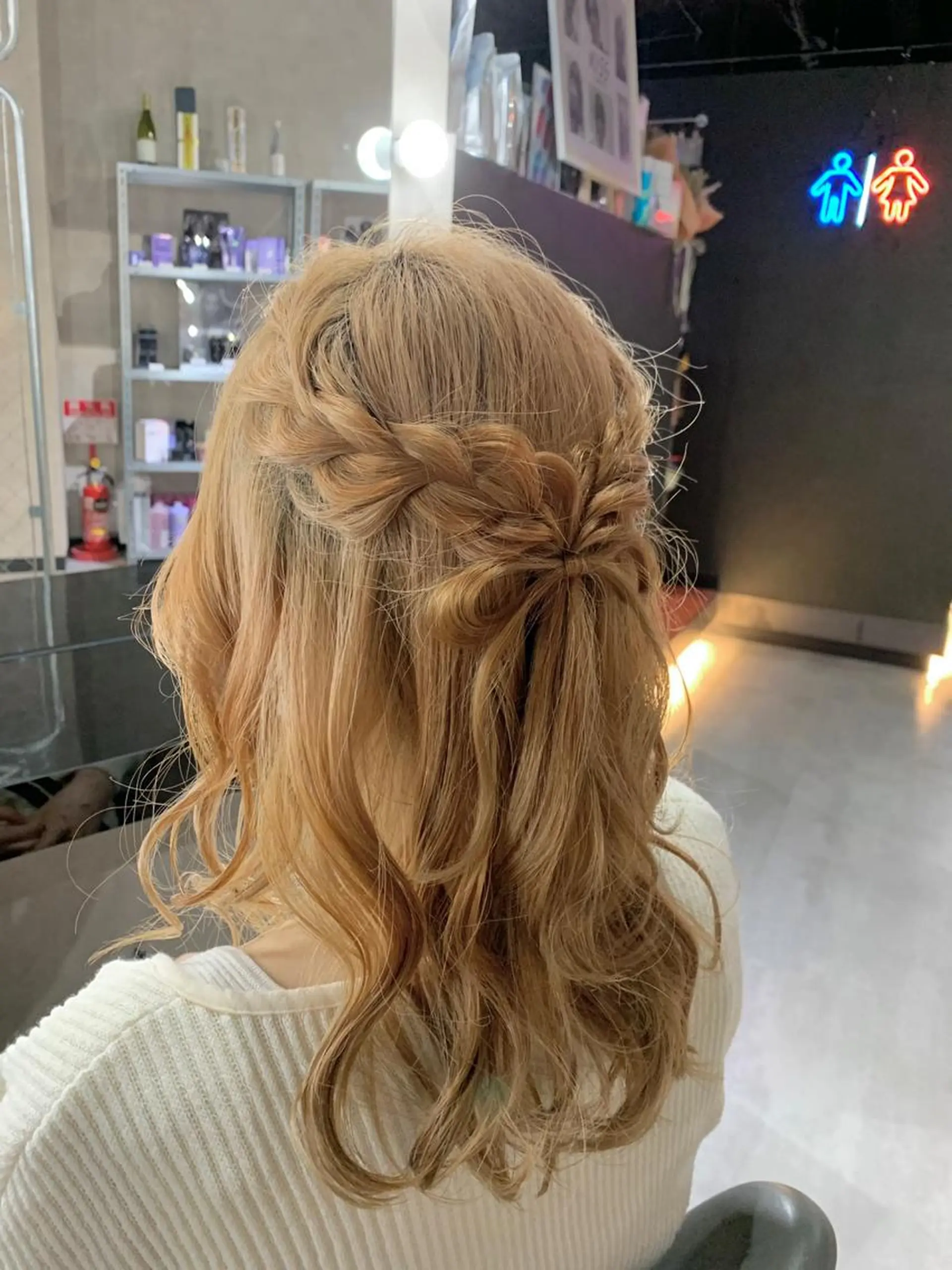 ヘアアレンジ ハーフアップ ヘアセット B E C H I C O〔べち子〕のヘアスタイル
