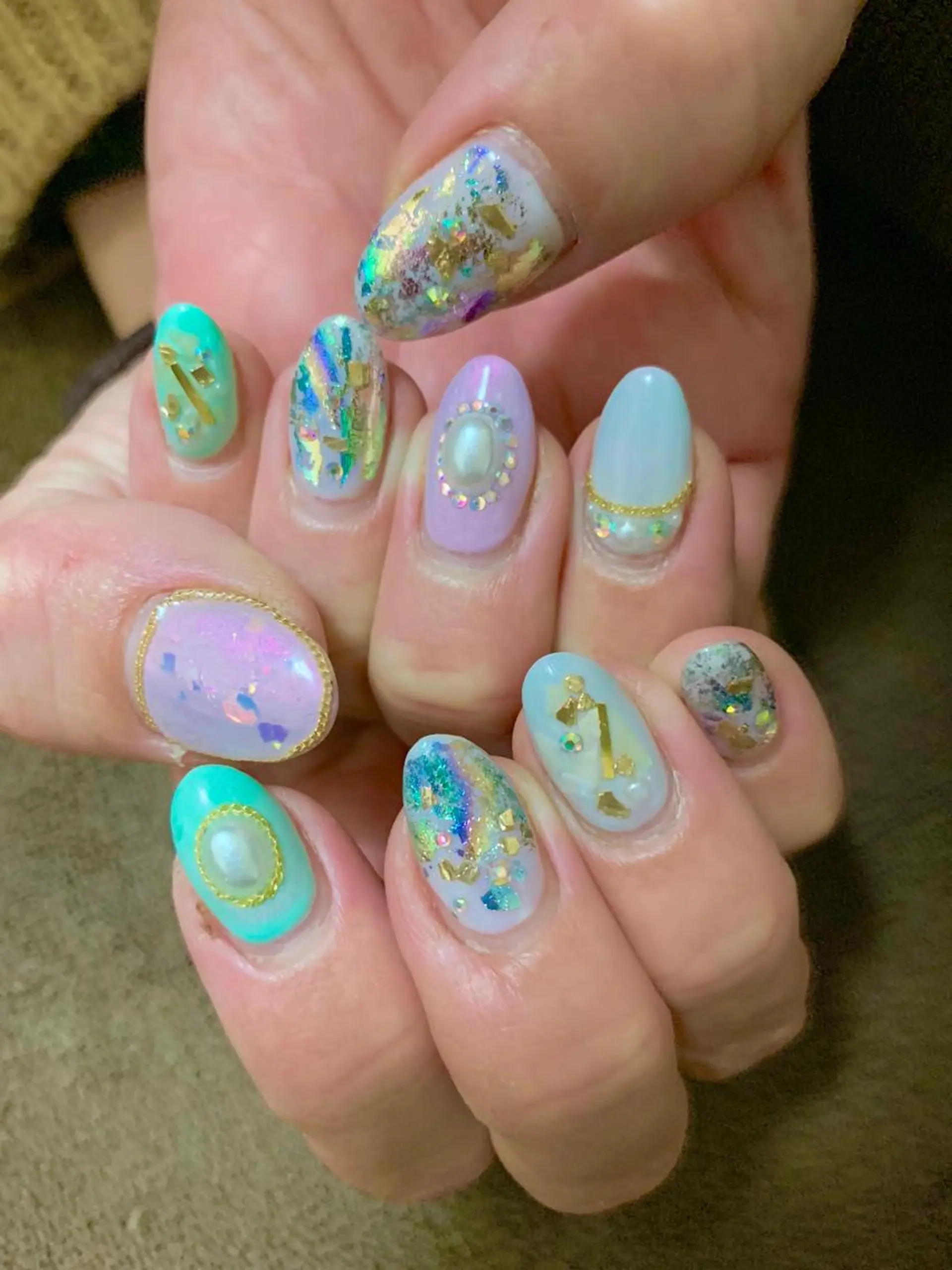 ネイル ハンドネイル ハンドケア LULU LIMAのネイルデザイン