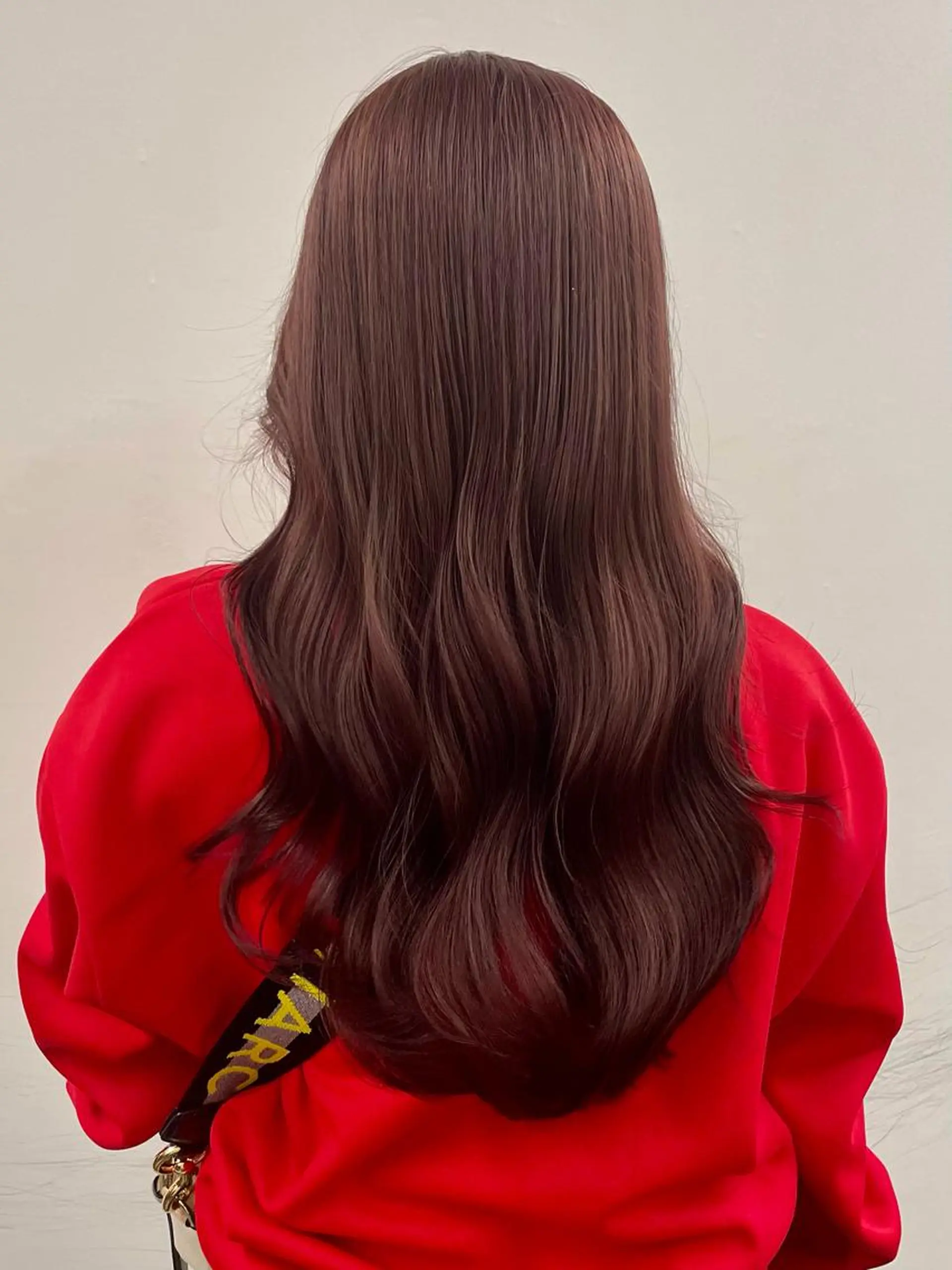 カラー noii / 伊藤 愛莉のヘアスタイル