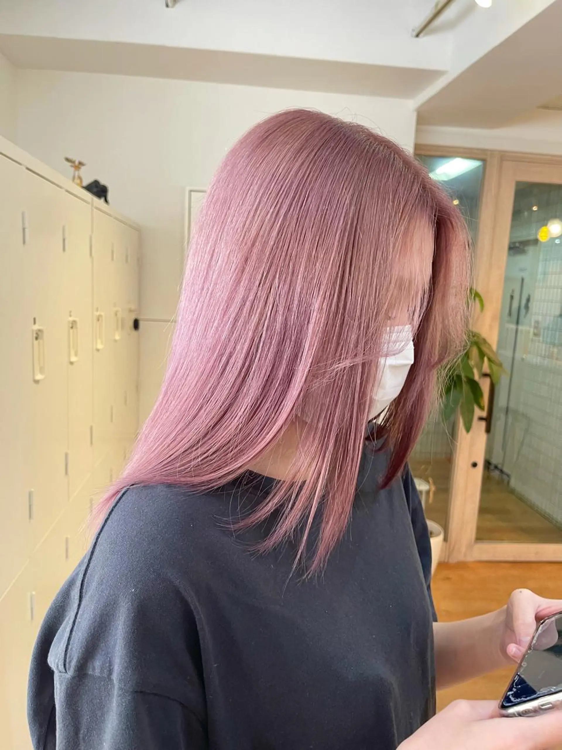 ミディアム 水原　悠吾 ELISS　ブリーチのヘアスタイル