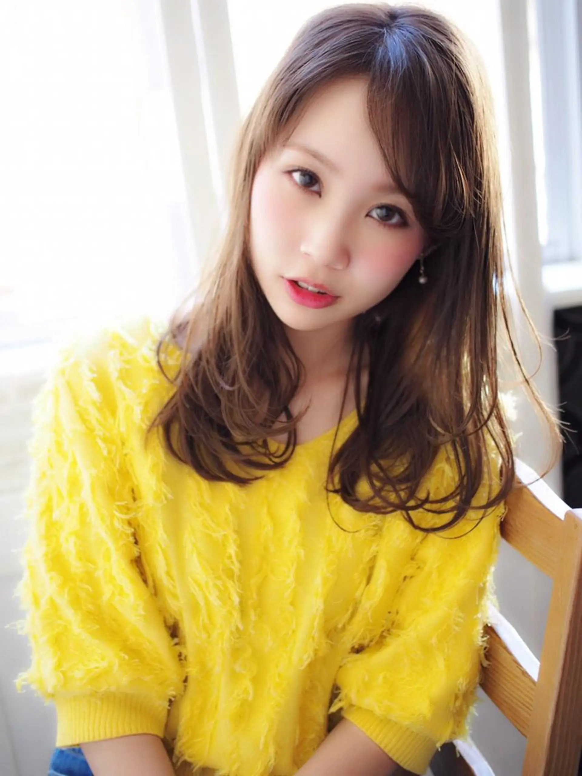 ミディアム ほさか しんごのヘアスタイル