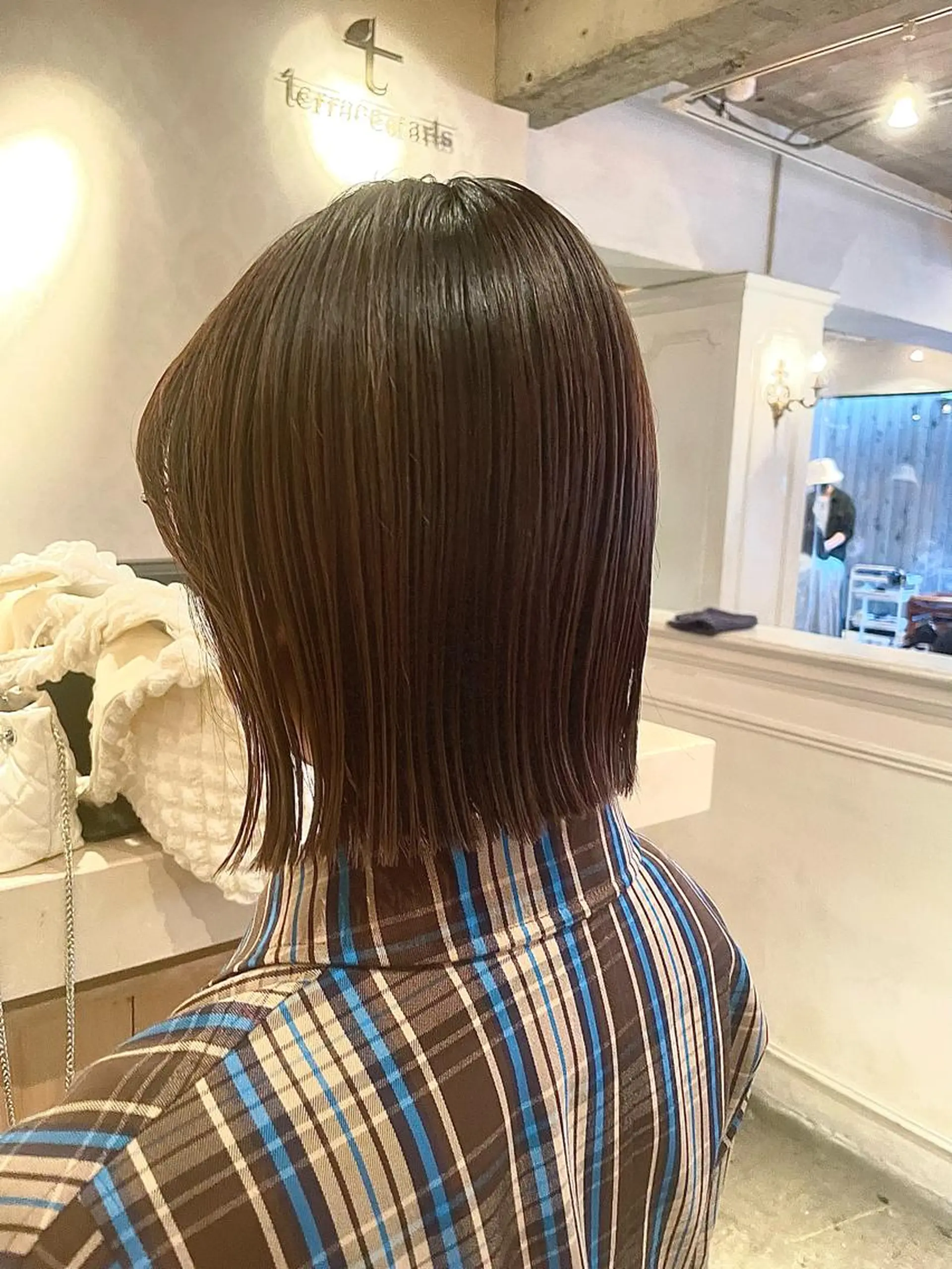 ショート カラー カット ヘアカラー トリートメント 【ボブ.レイヤー】 ヤマカワレンヤのヘアスタイル