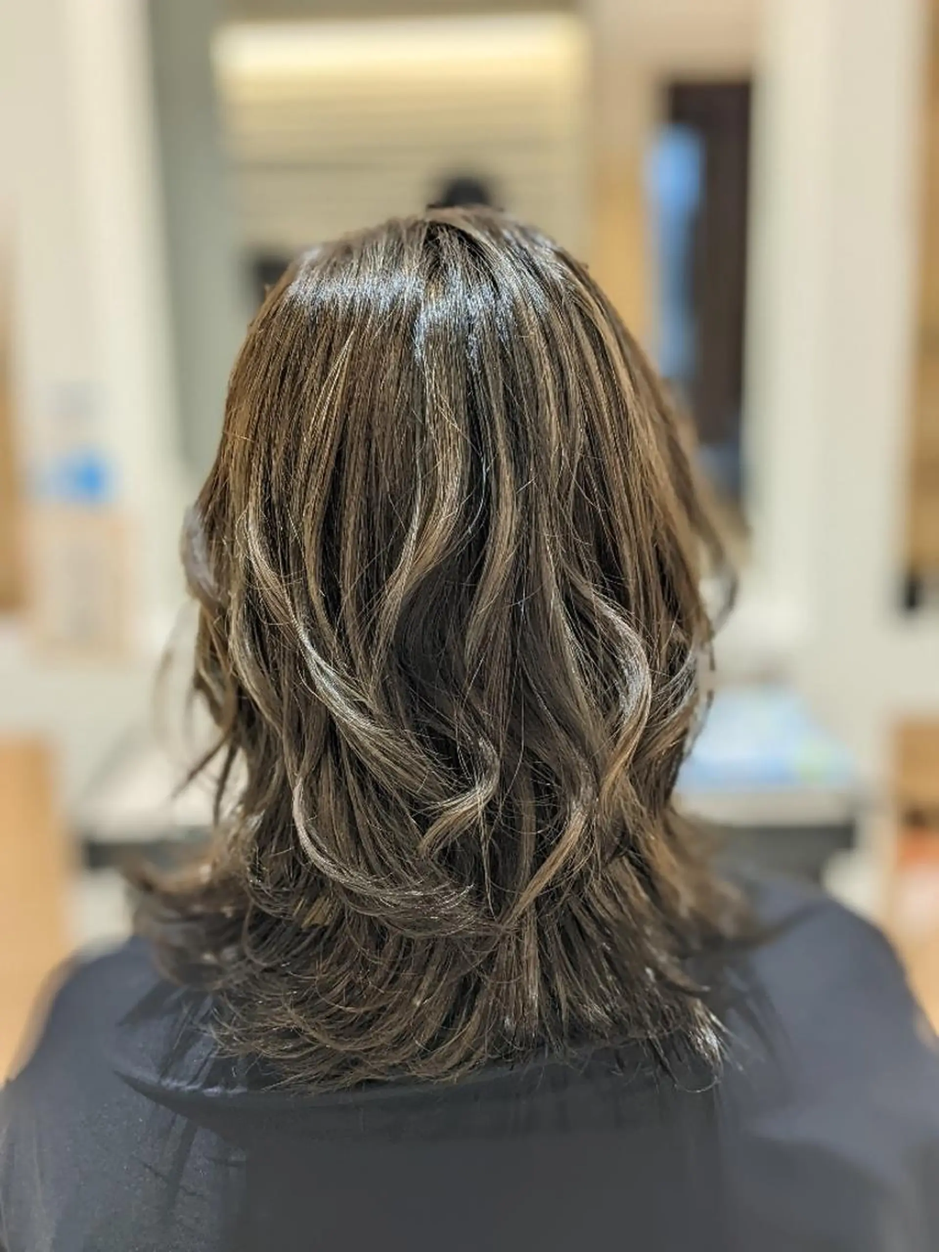 ヘアアレンジ セミロング 外ハネヘア ヘアセット 育てる髪質改善🩵 naoko🩵南行徳のヘアスタイル