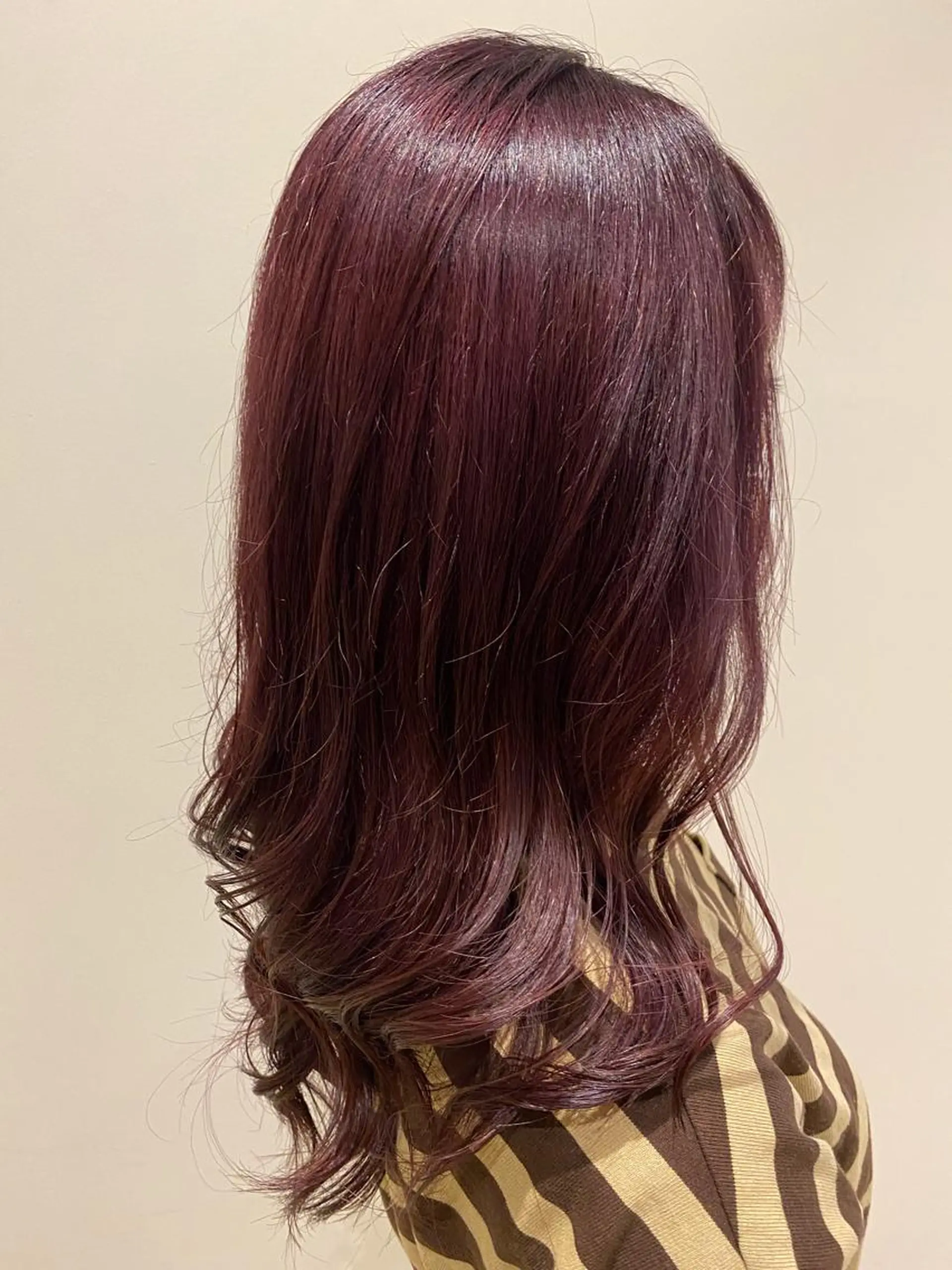 ミディアム カラー ヘアカラー トリートメント 🌹艶髪カラー🌹 津田晴加【西荻窪】のヘアスタイル