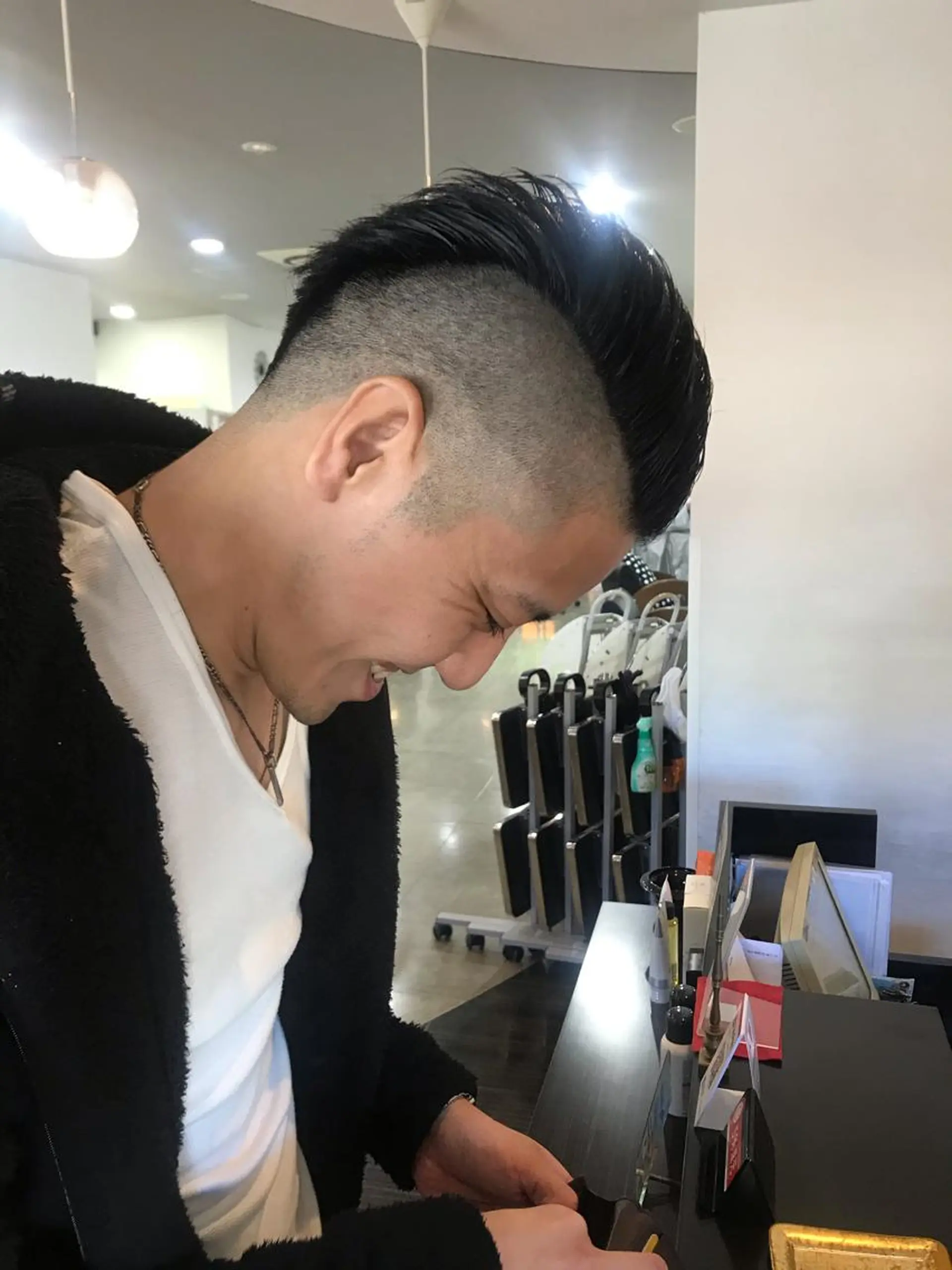 ショート メンズ フェードカット 烏山 達也のヘアスタイル