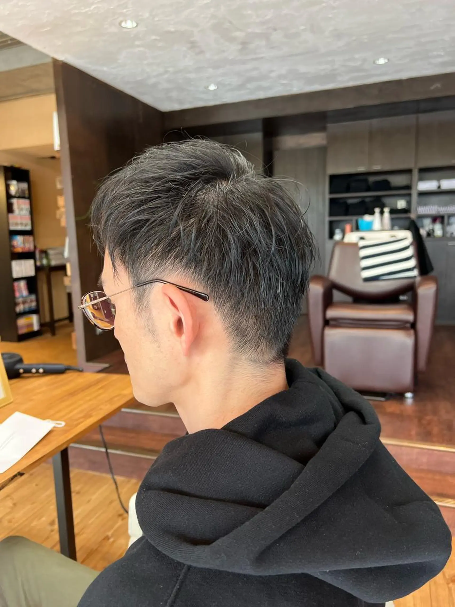 ショート メンズ カット 両国駅徒歩1分⭐️ アイロン仕上げのヘアスタイル