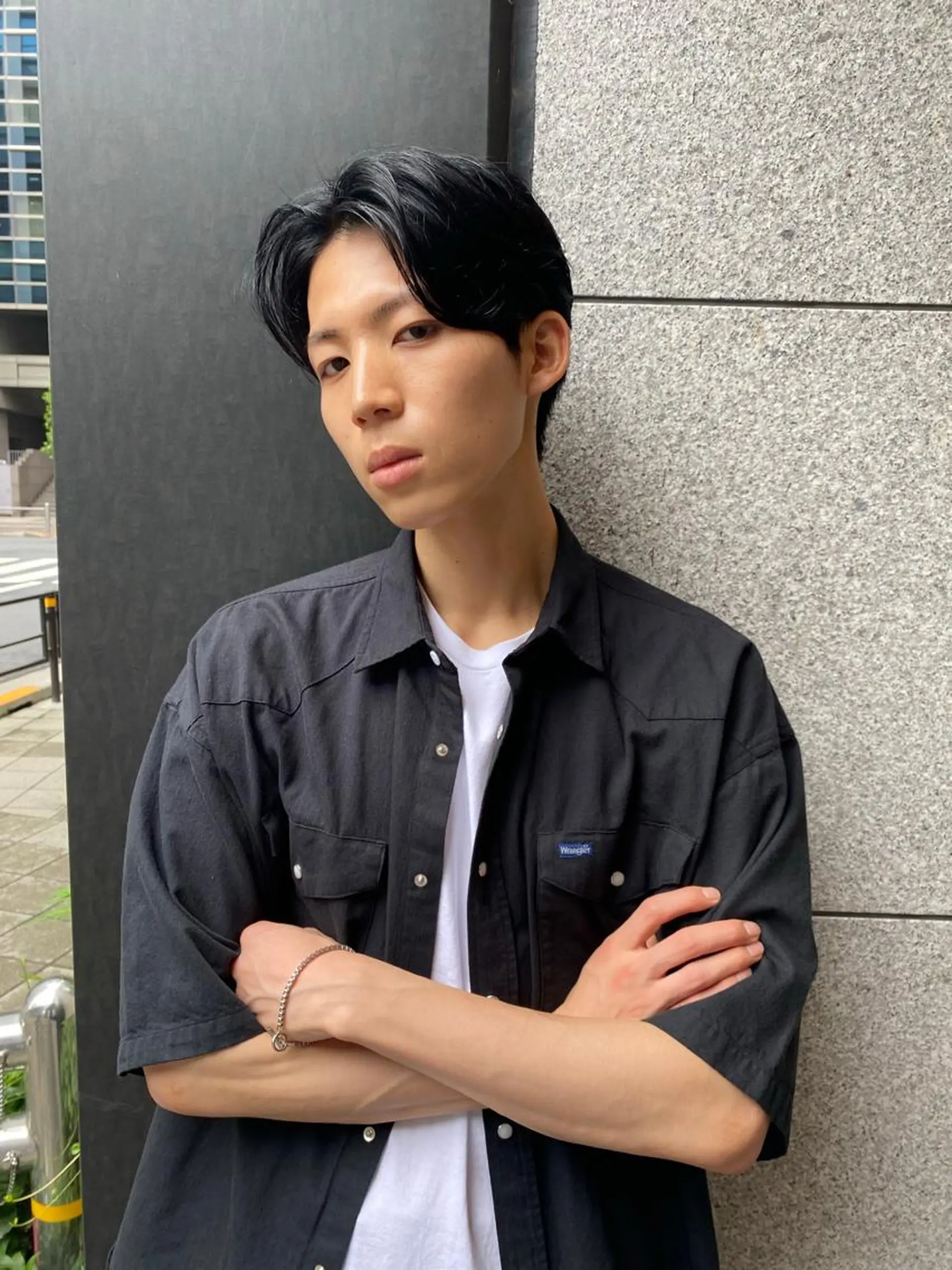 ショート カラー ブリーチ ケアブリーチ ダブルカラー ハイライトカラー インナーカラー 💈メンズ短髪特化 ✂︎伊藤大輝💈のヘアスタイル