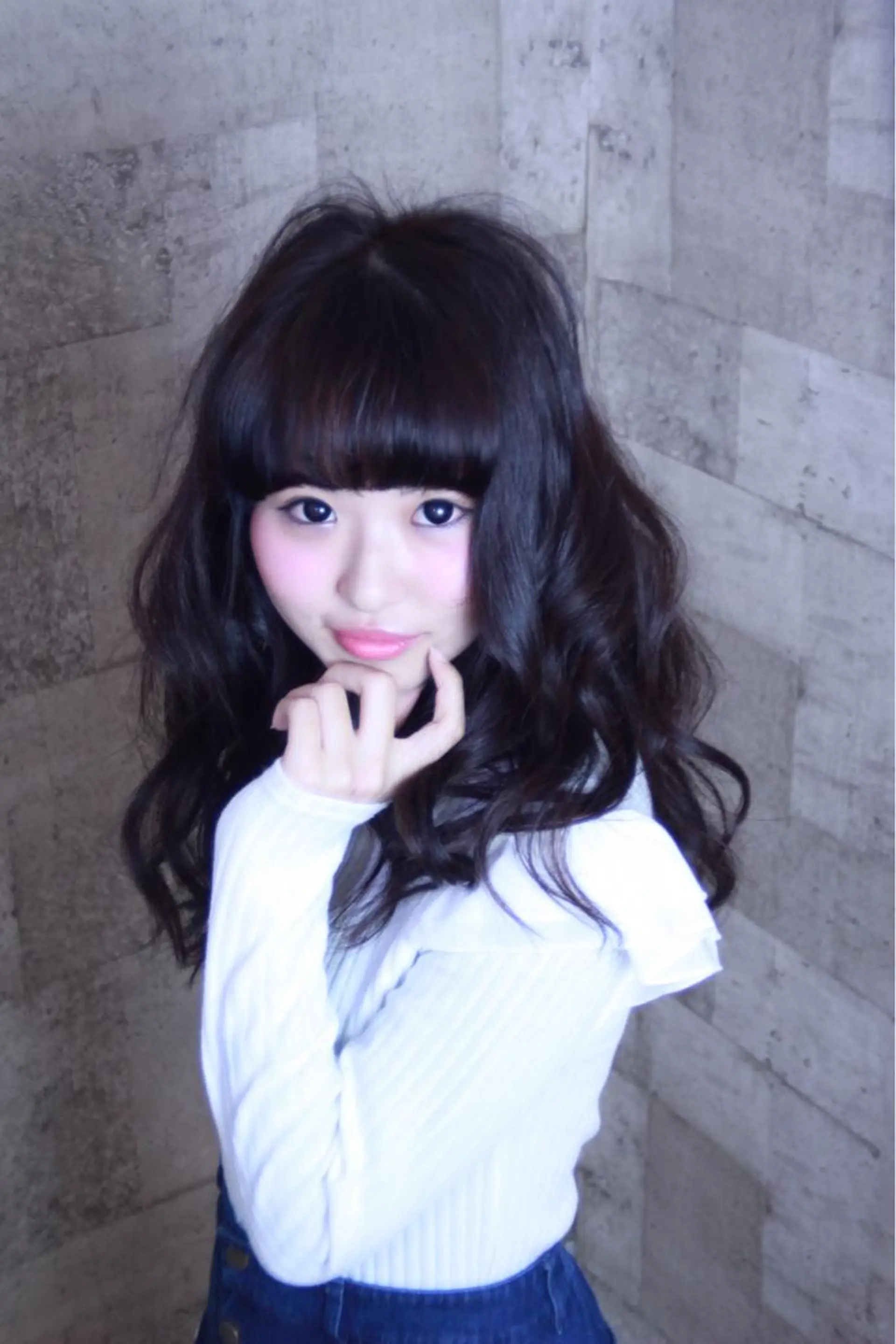 ロング 伊藤 裕貴のヘアスタイル