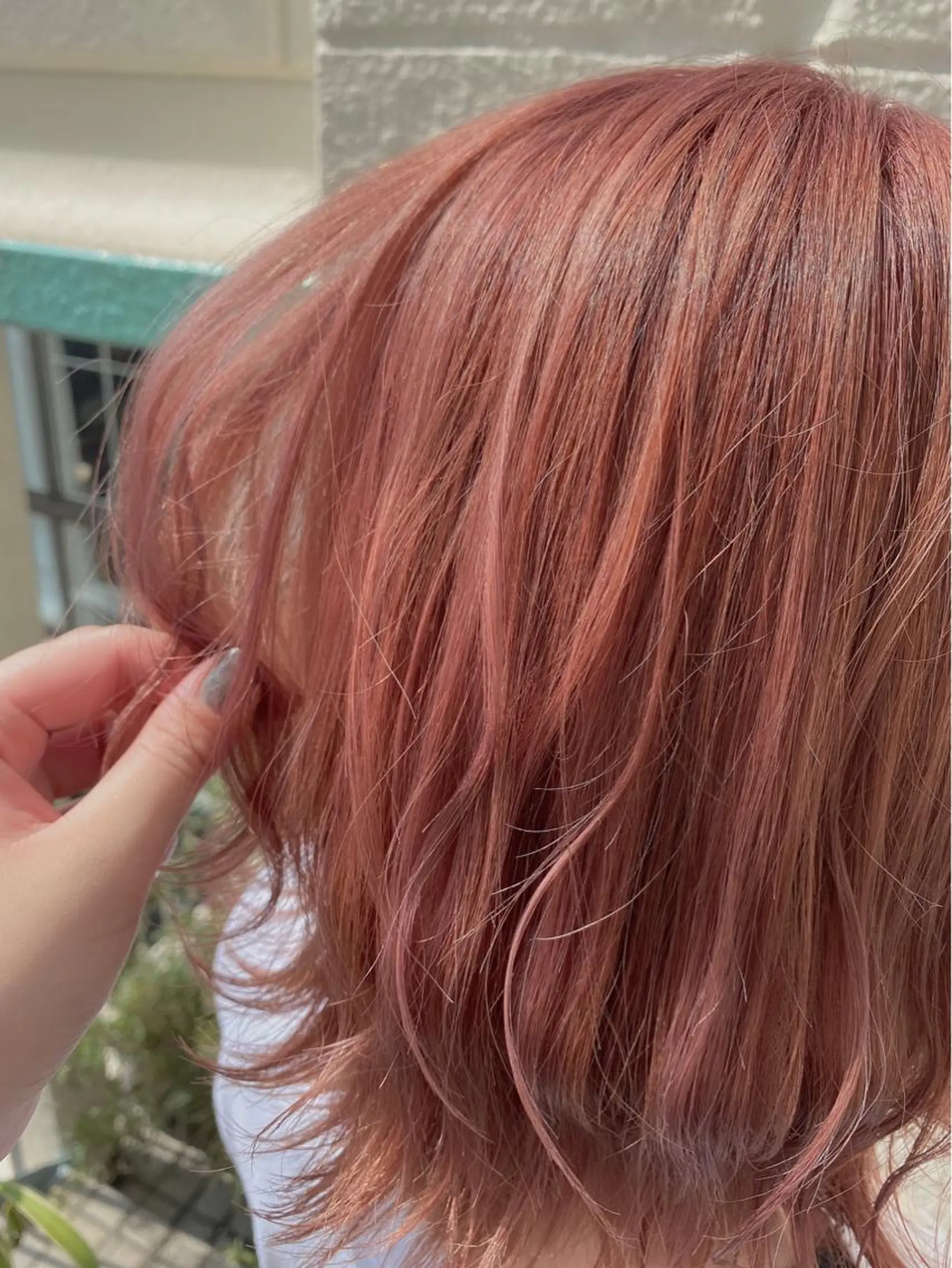 ショート カラー オレンジ オレンジピンク ピンクカラー nailist mana𖤐´-のネイルデザイン