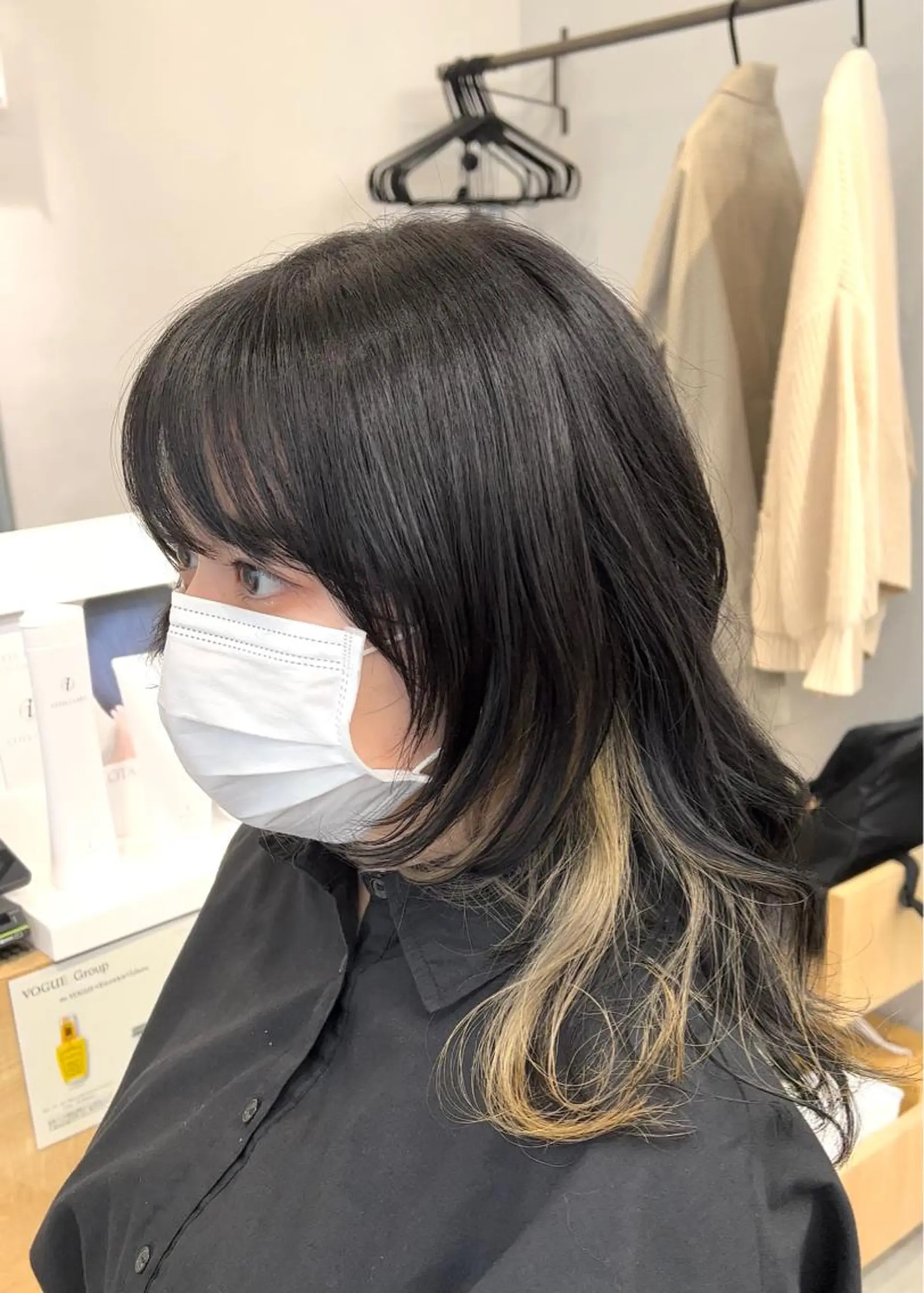 ロング ロング ウルフカット ブリーチ毛の縮毛矯正 ハイトーン/岡本智樹のヘアスタイル