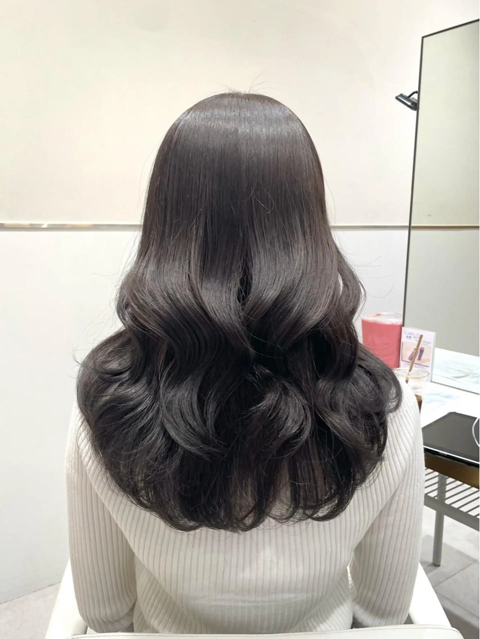 セミロング カラー ヘアアレンジ 🤎小顔レイヤー /ベージュ🤎友香のヘアスタイル