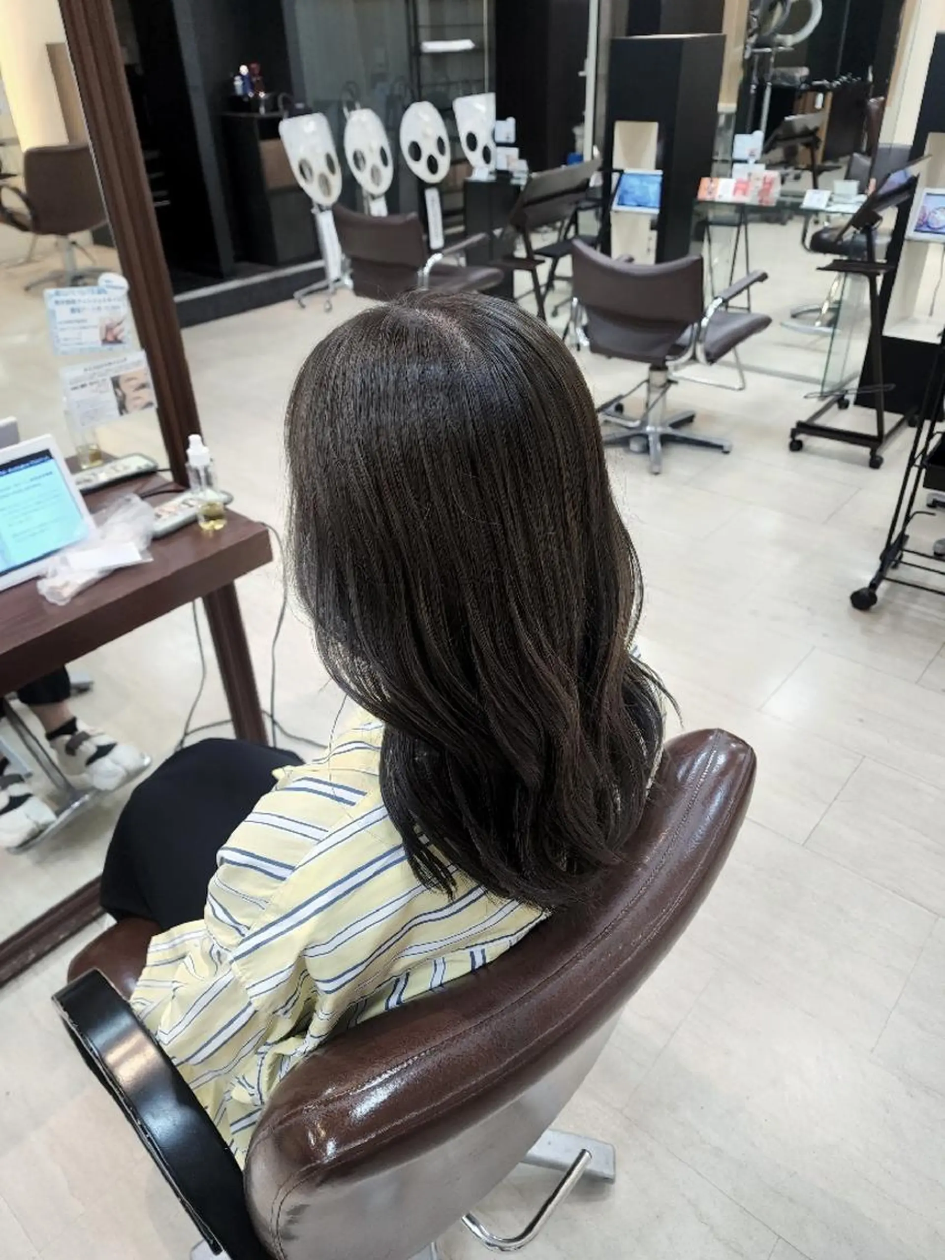 セミロング カラー 木村 直哉のヘアスタイル