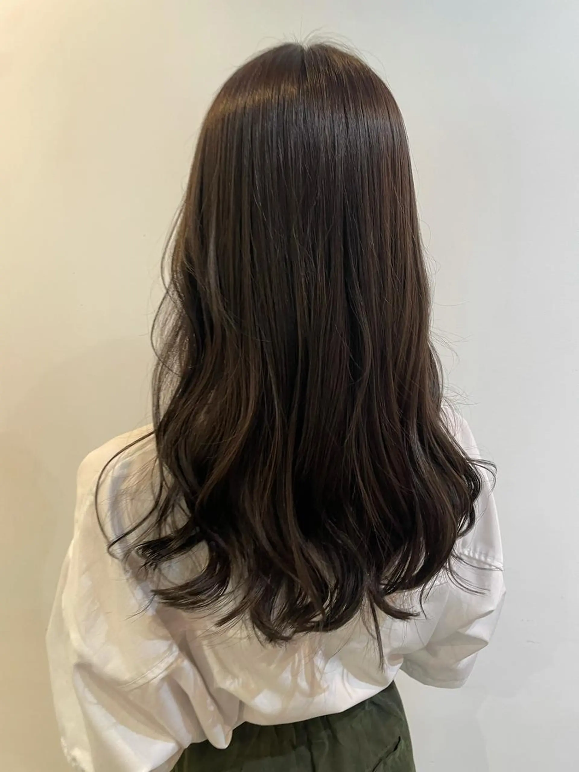 セミロング カラー ブリーチ 透明感カラー グレージュ アイスグレージュ ブリーチなしカラー ヘアカラー トリートメント 中目黒🌼 🌼ハナのヘアスタイル