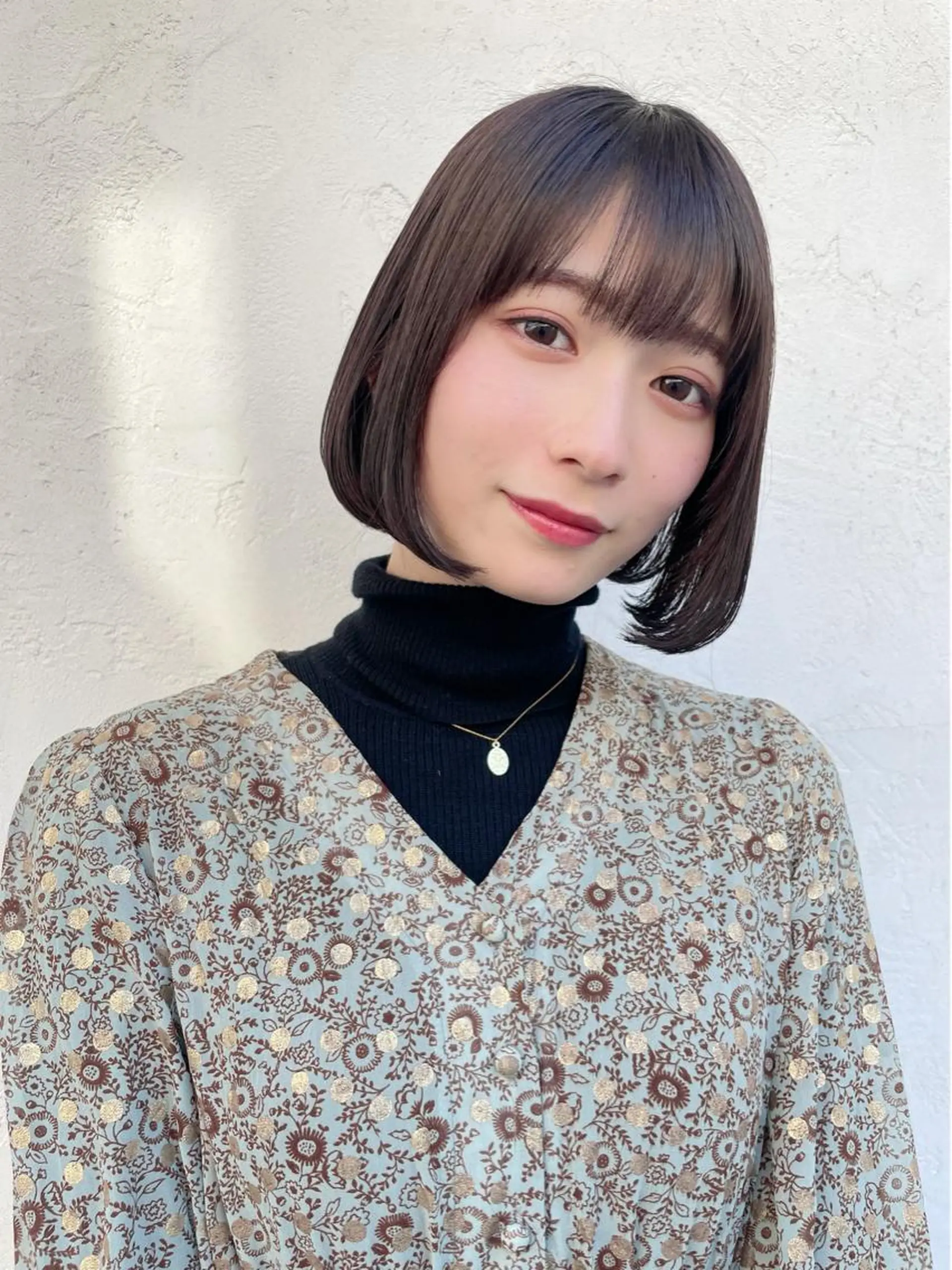 ショート カラー カット ヘアカラー トリートメント 顔周りカット× 髪質改善【リョウ】のヘアスタイル