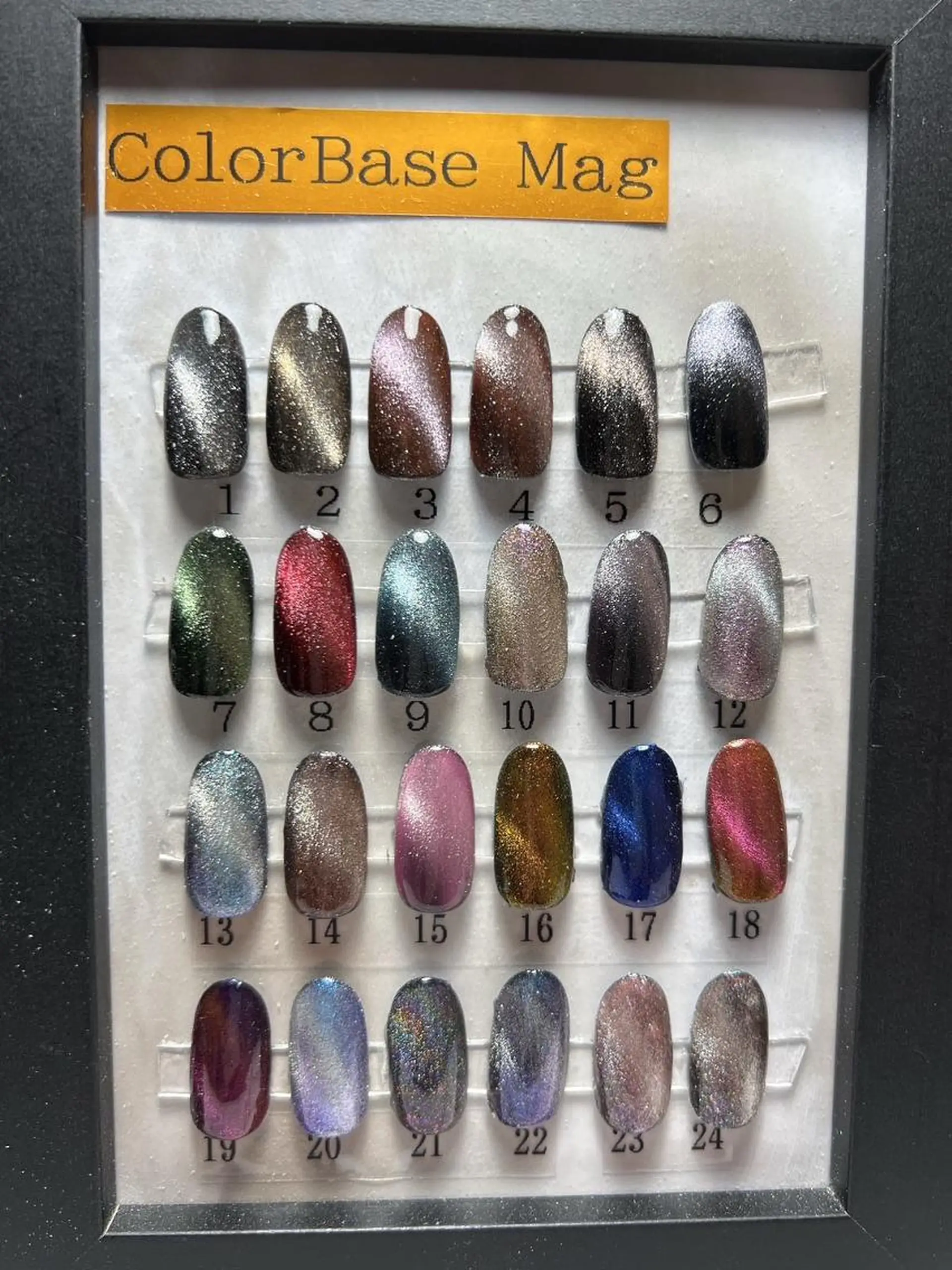 ネイル マグネットネイル ワンカラーネイル Nailist Honamiのネイルデザイン