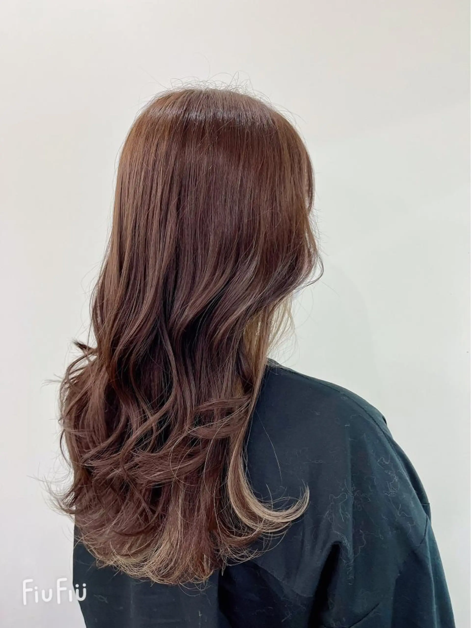 ロング カラー 新宿/小顔レイヤー/ 顔まわり/西慶太朗のヘアスタイル