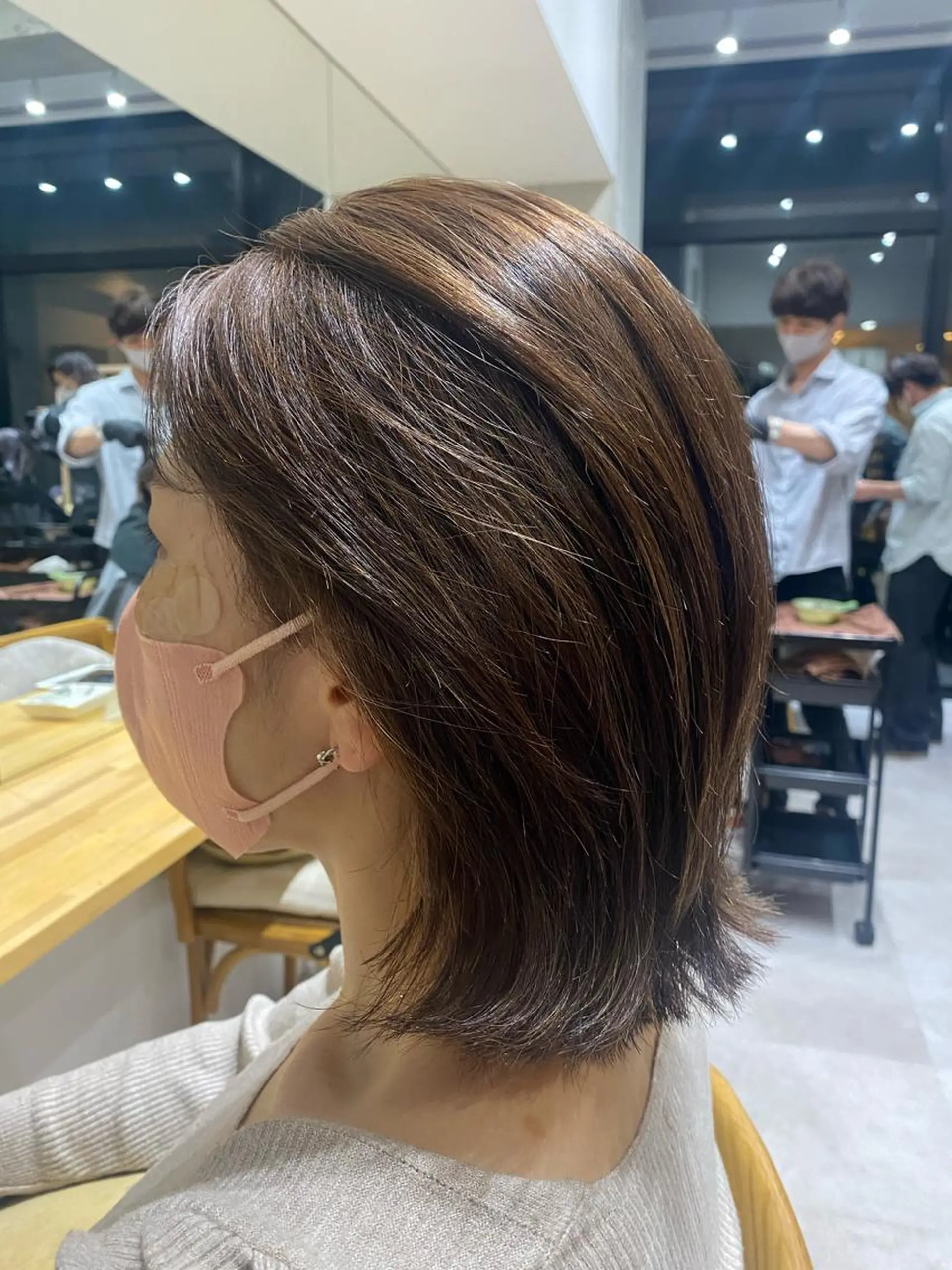 ミディアム カラー ヘアカラー トリートメント 似合う髪型が 分からない方へのヘアスタイル