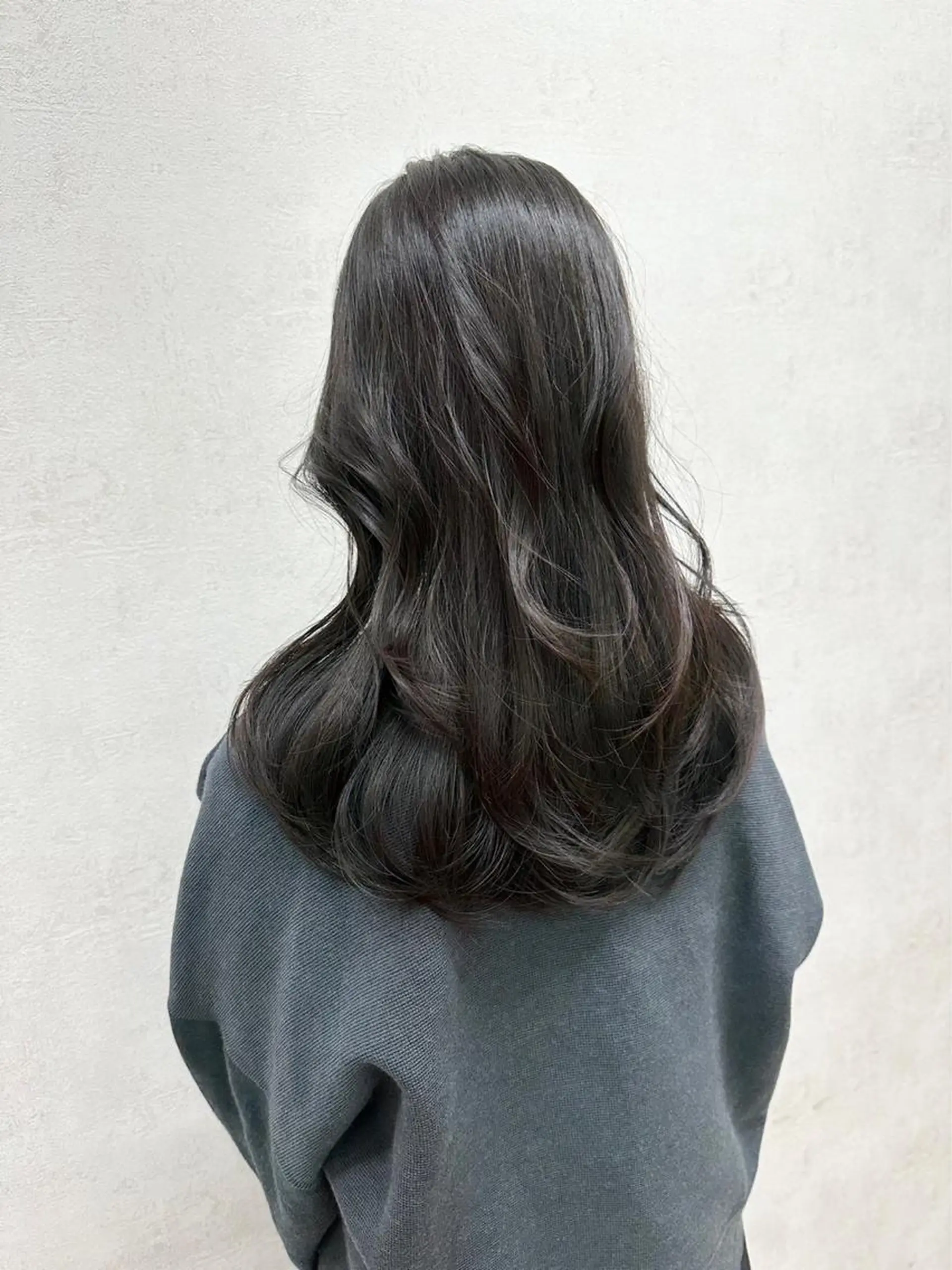 ロング カラー rio￤ブラウン￤暗 髪￤縮毛矯正🌙のヘアスタイル