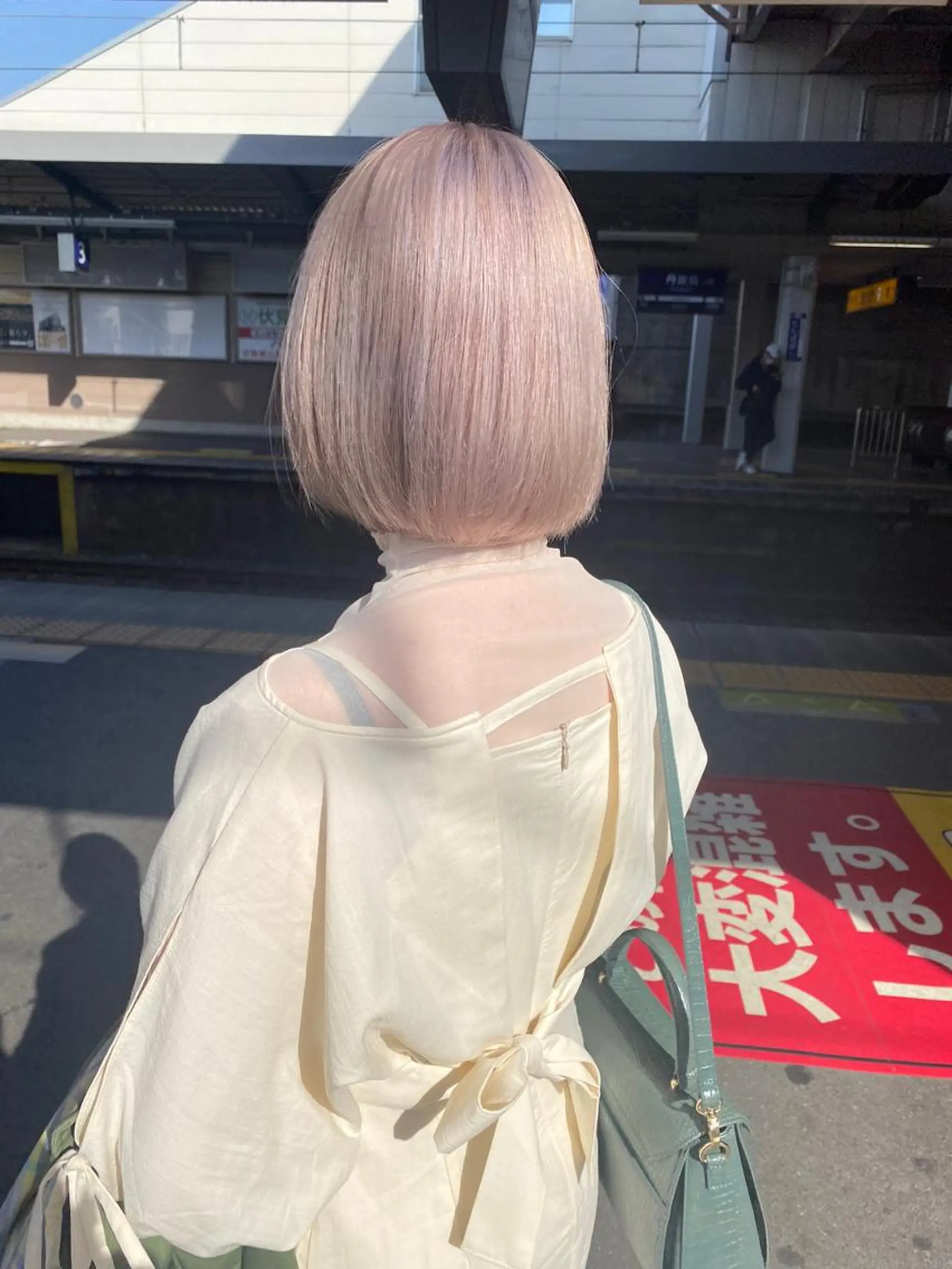 ショート カラー レイヤーカット/ miranのヘアスタイル