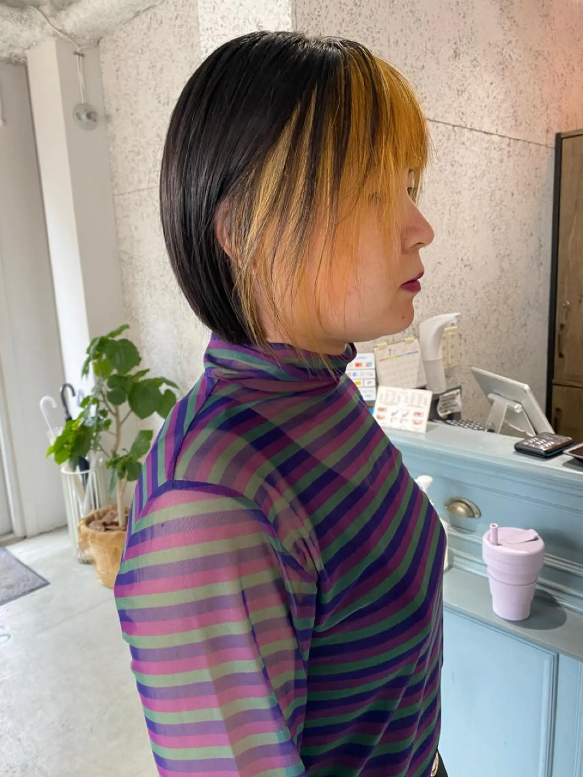 ミディアム カラー KOOKI スティードトーキョーのヘアスタイル