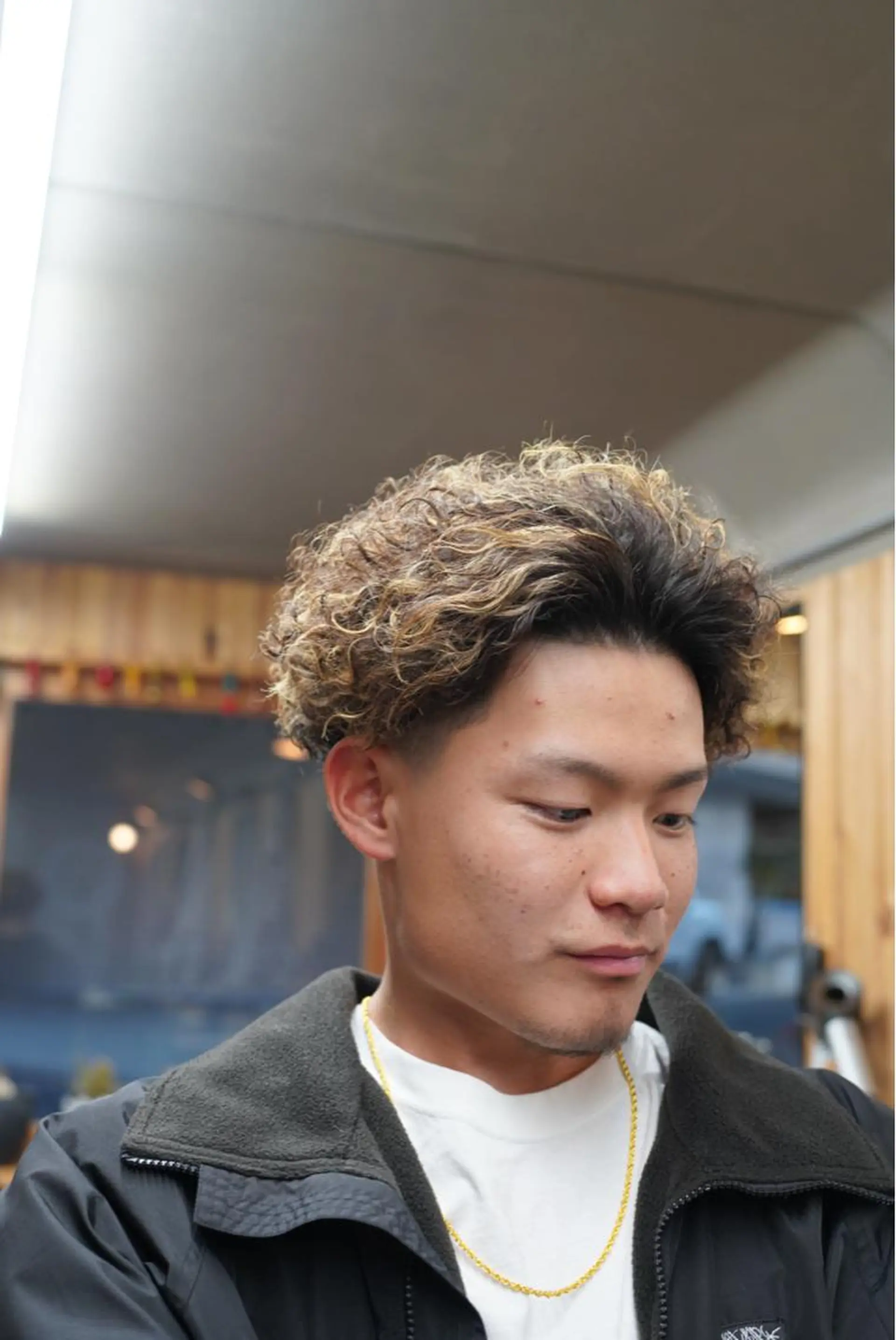 パーマ メンズ カット パーマ ヘアセット 関 晃哉のヘアスタイル