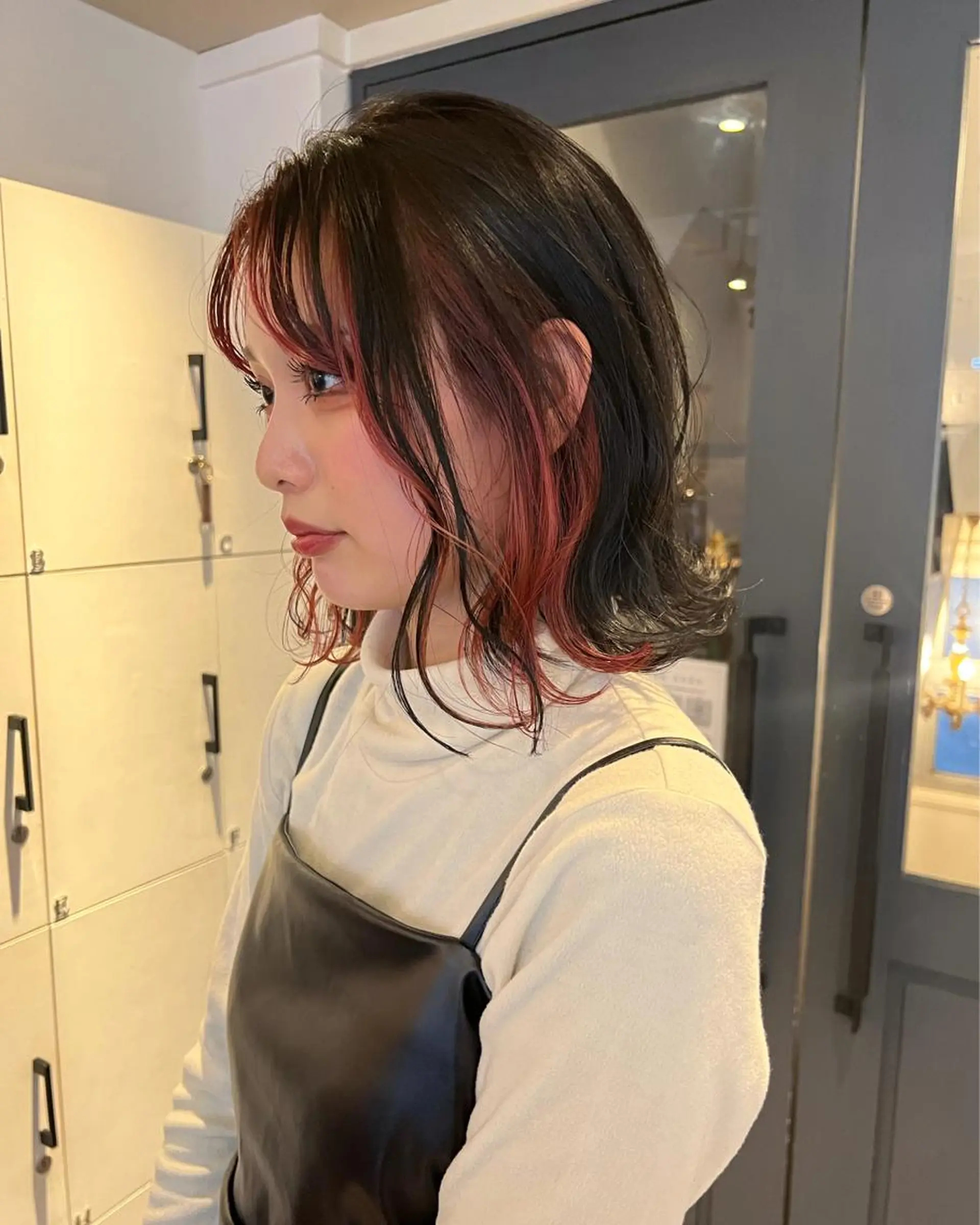 ミディアム カラー パーマ ヘアアレンジ メンズ キッズ ネイル マツエク・マツパ アイブロウ ピンクカラー カラーマツエク ボブ ピンク ウルフレイヤーカット /チヒロのヘアスタイル