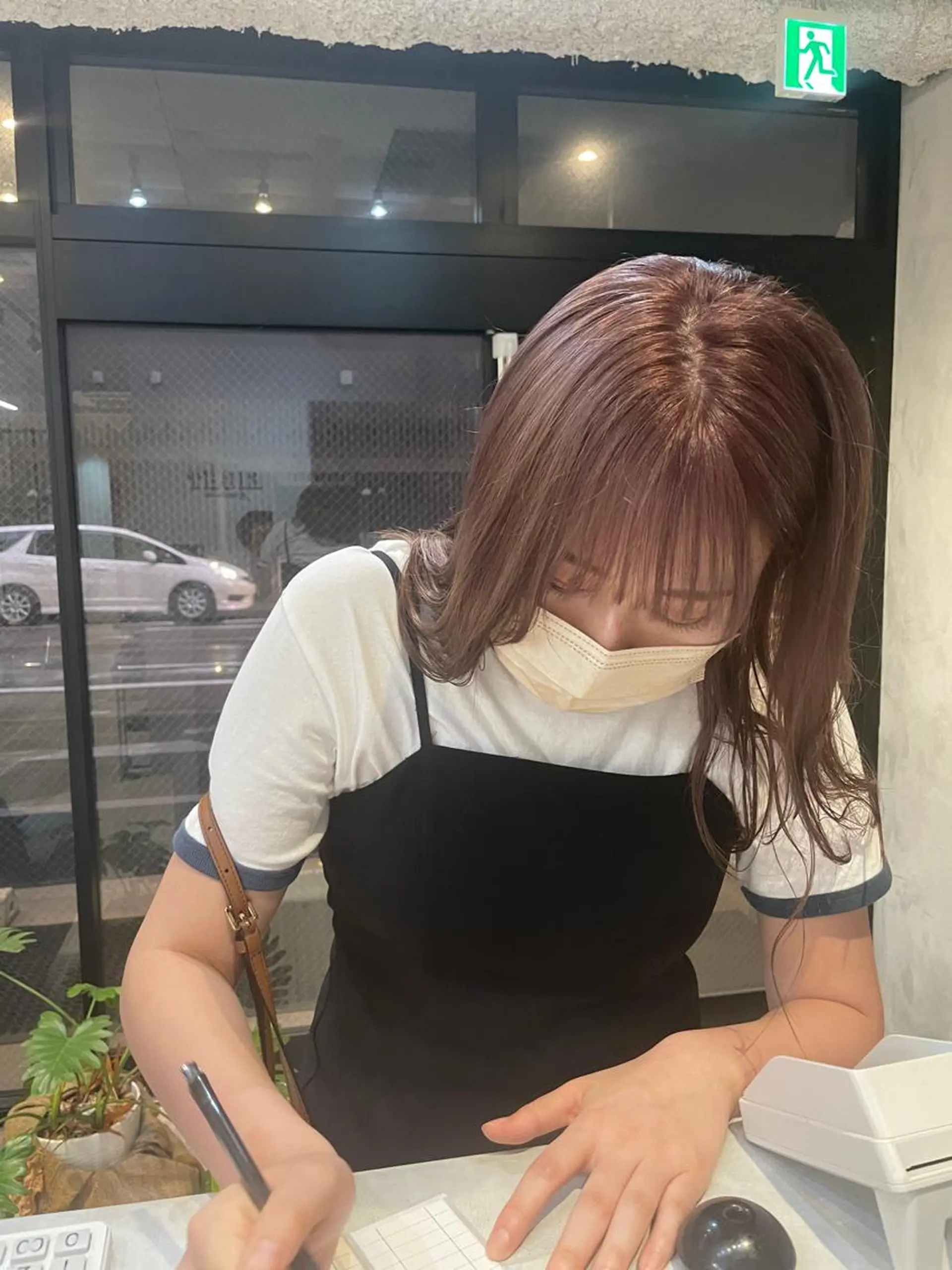 ミディアム ヘアカラー トリートメント EIGHT 野々市 イトウミサキのヘアスタイル