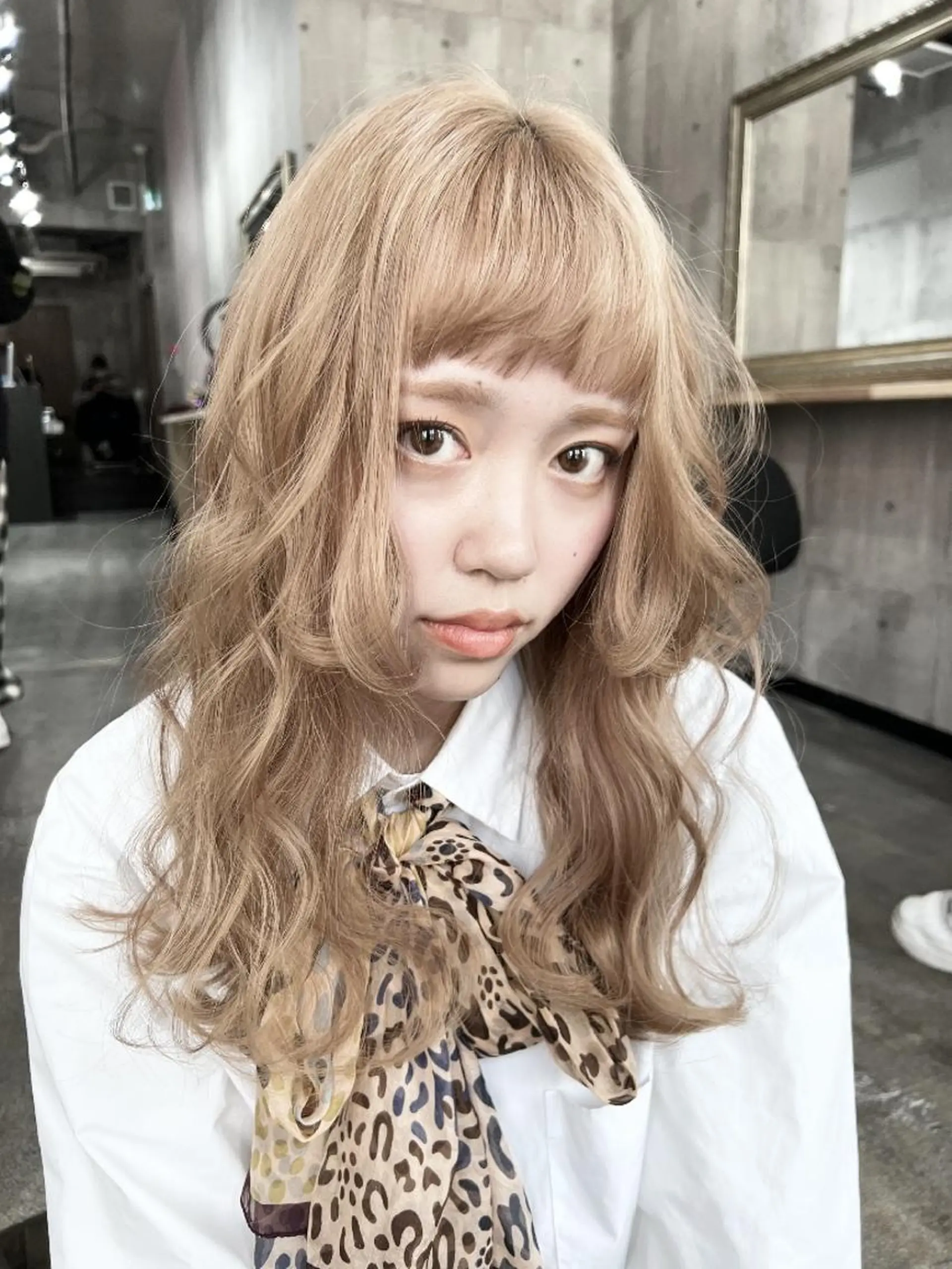 セミロング カット ヘアカラー トリートメント サニーサイド大名 ダブルカラー髪質改善のヘアスタイル