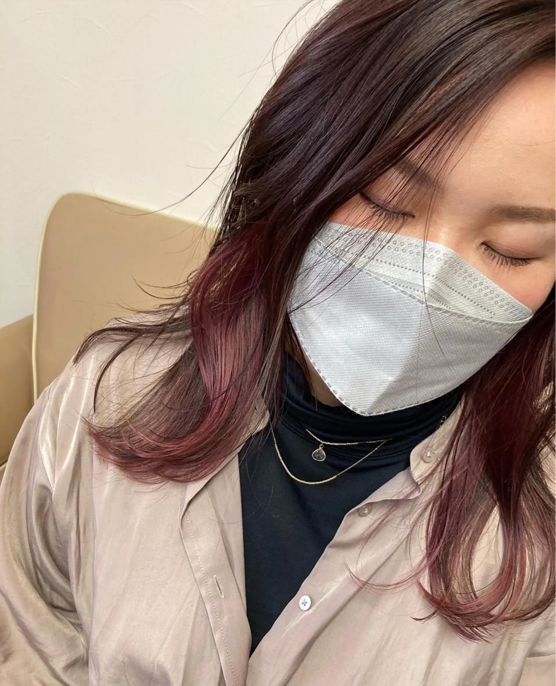 ミディアム カラー ヘアと眉Otsuka Hikari💆‍♀のヘアスタイル