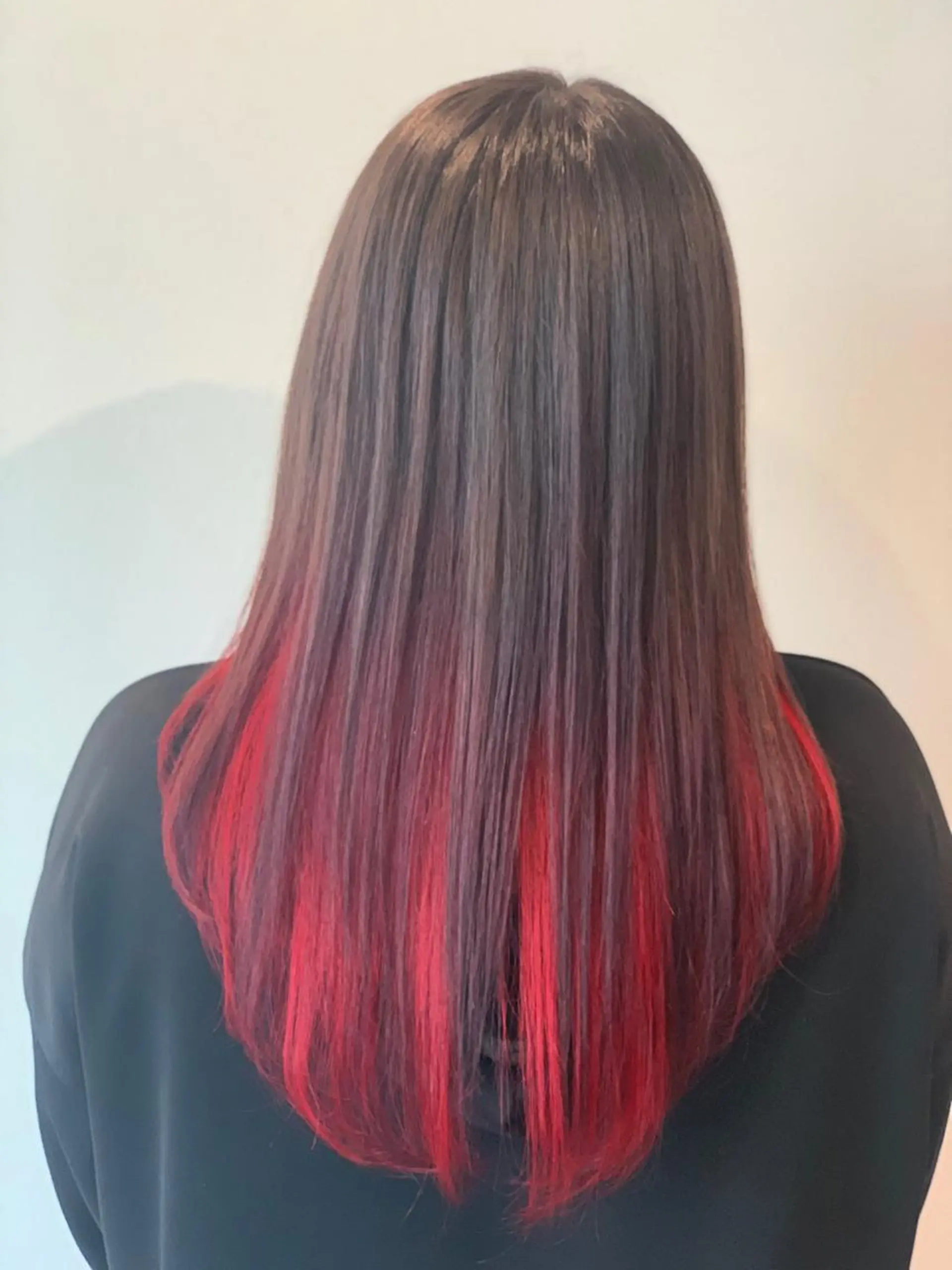 セミロング Lilly 中谷友里のヘアスタイル