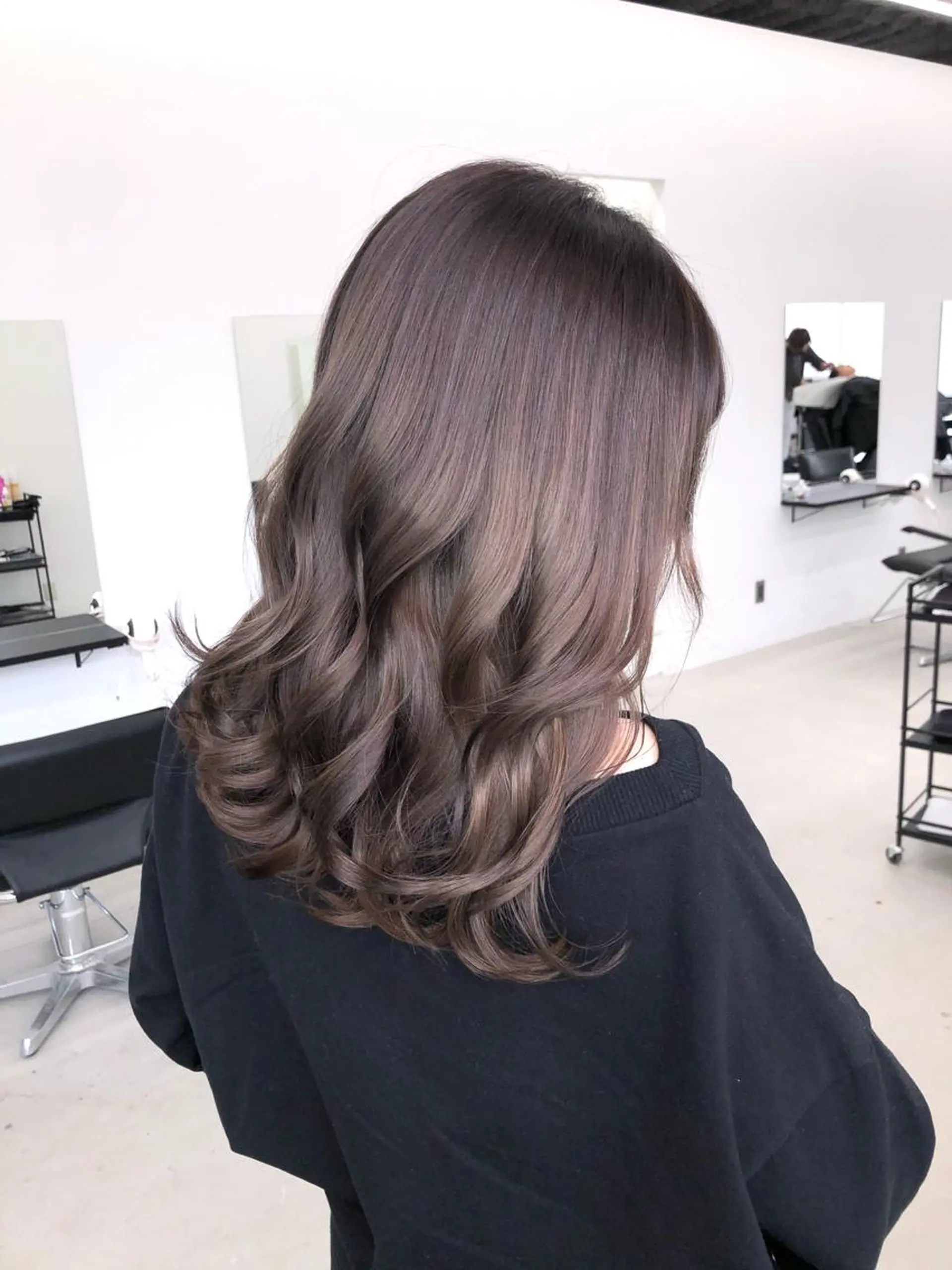 ミディアム カラー グラデーションカラー ✨レイヤーカット✨ HIDEのヘアスタイル