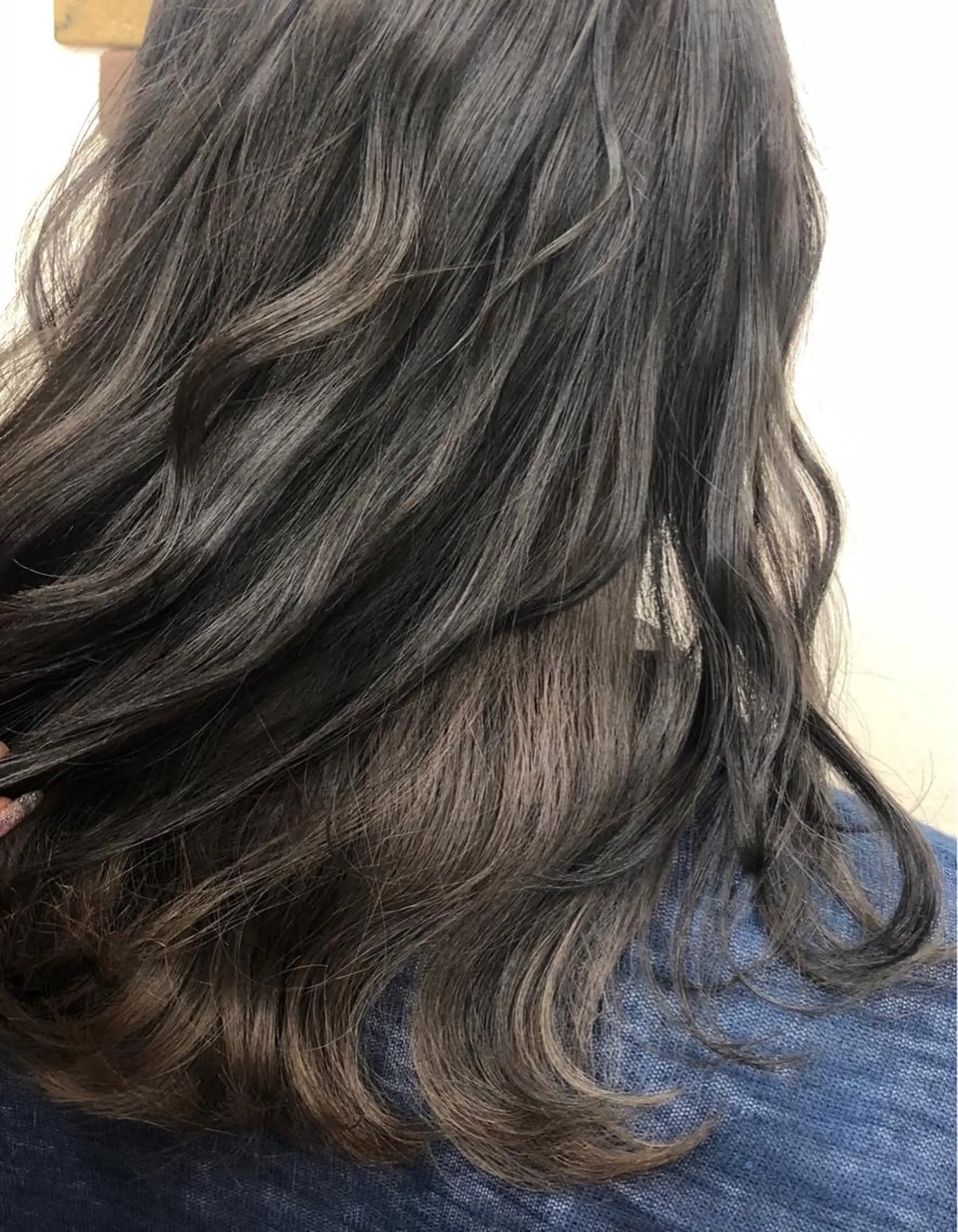セミロング カラー グレージュ インナーカラー MAKO ❤️🔥NEXTのヘアスタイル