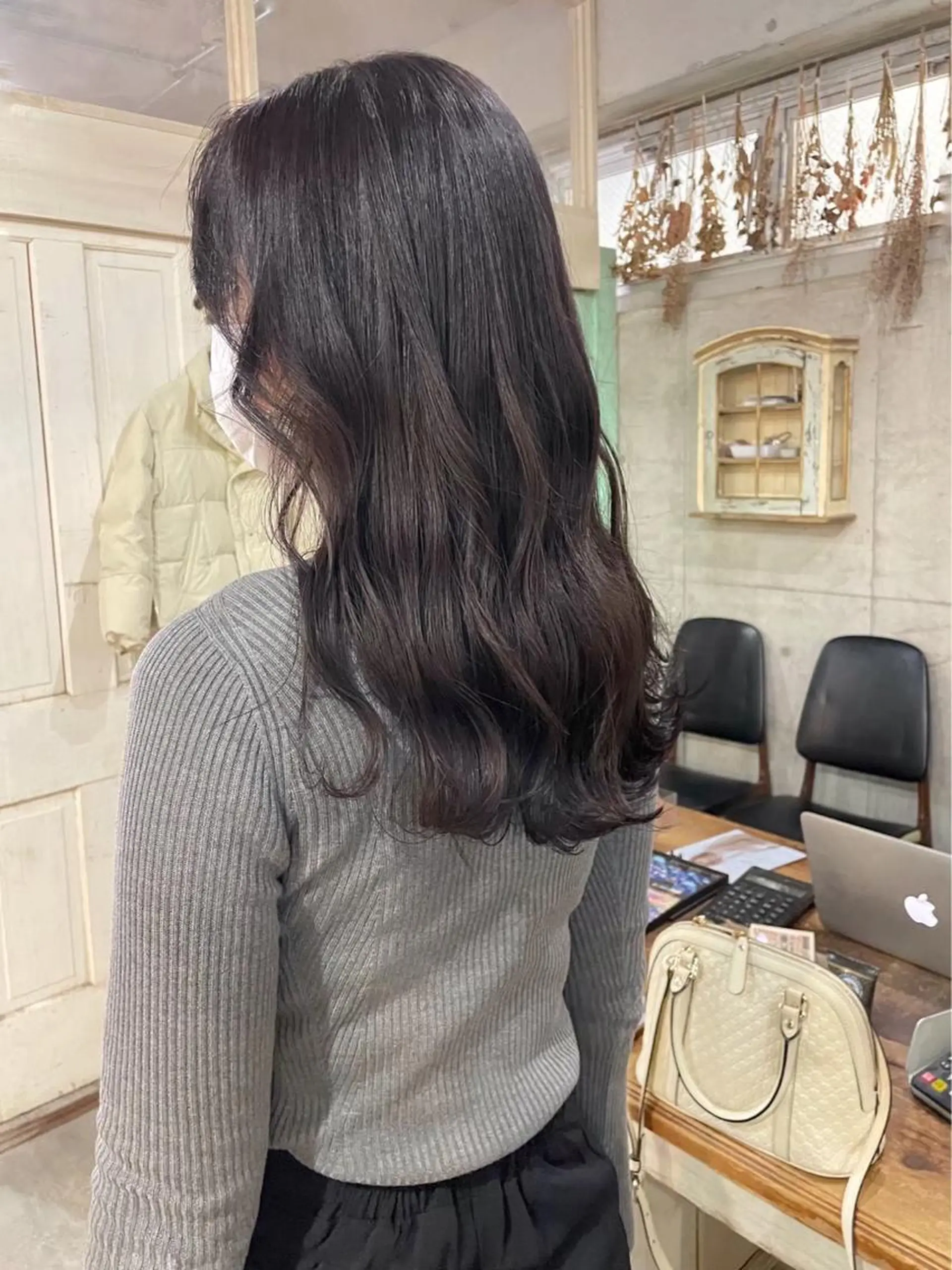 ロング カラー デザインパーマ メンズカット 郁美のヘアスタイル