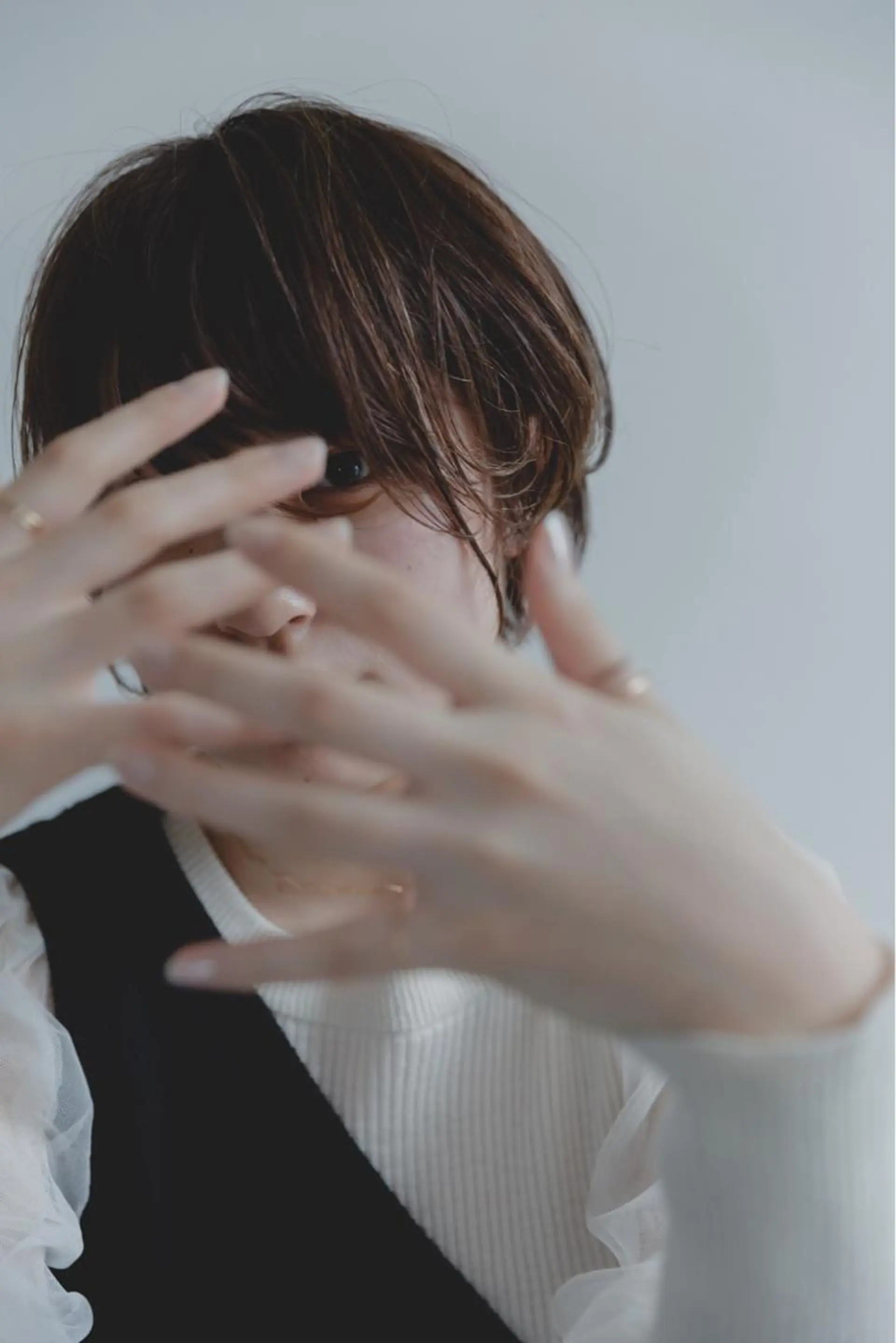 ショート カラー ツジガキ ユウスケのヘアスタイル