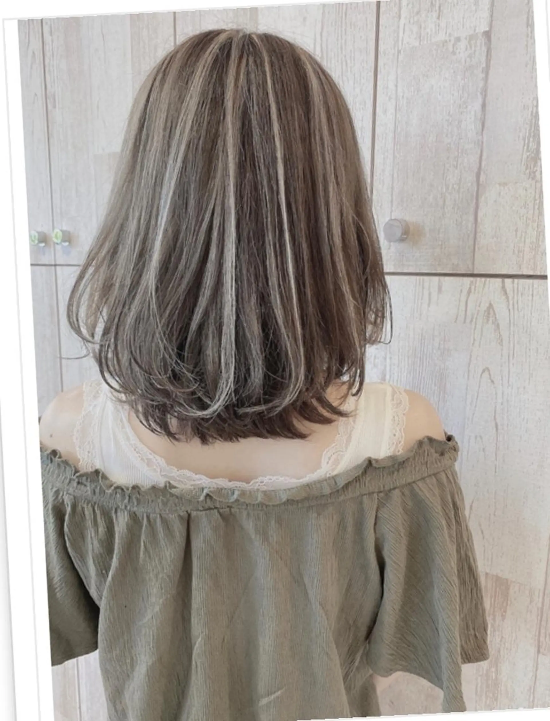 ミディアム カラーリスト菅澤 岳のヘアスタイル