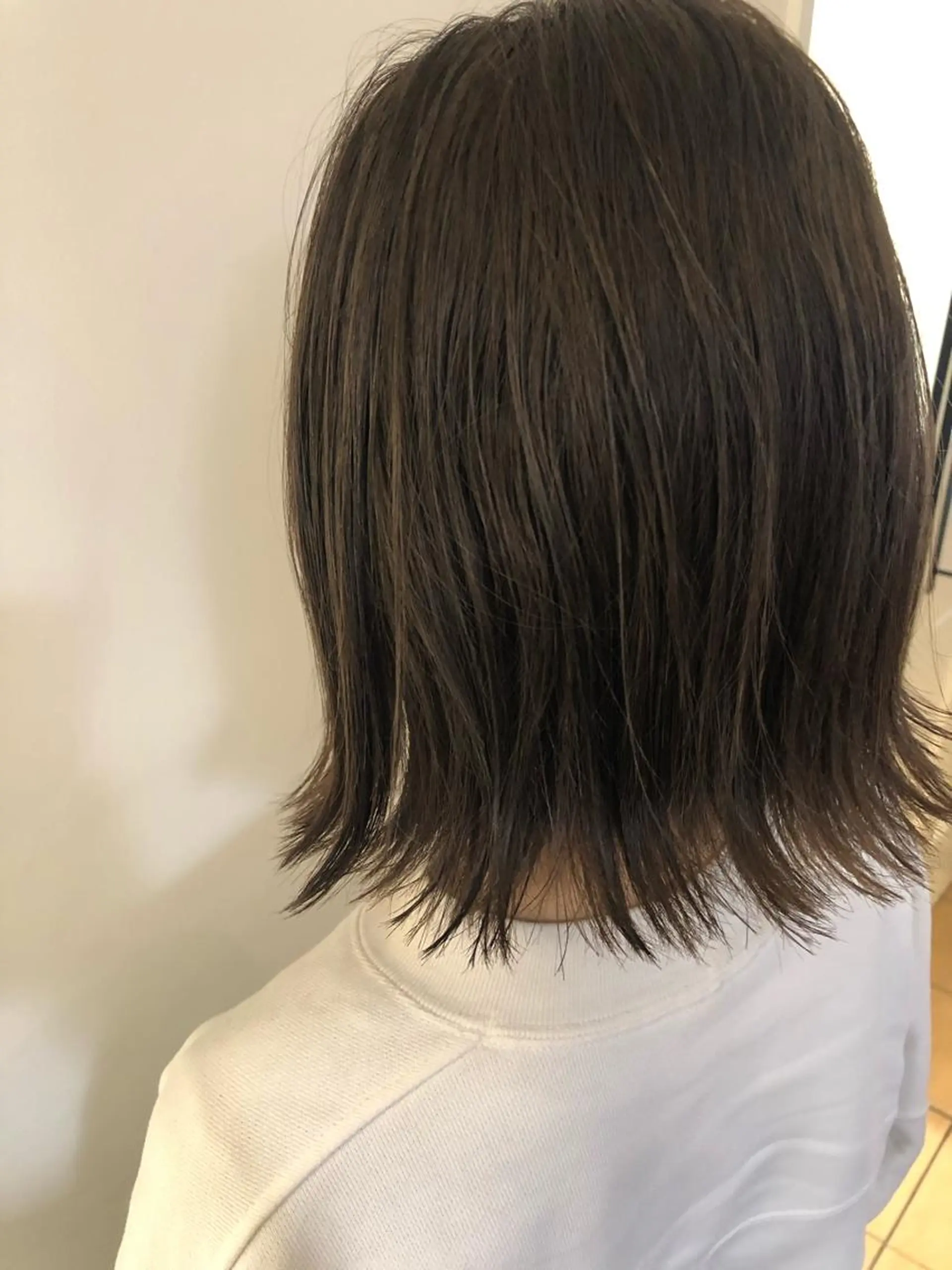 ミディアム カラー ブリーチ 透明感カラー ヘアカラー トリートメント 韓国hair ·͜· watanabeのヘアスタイル