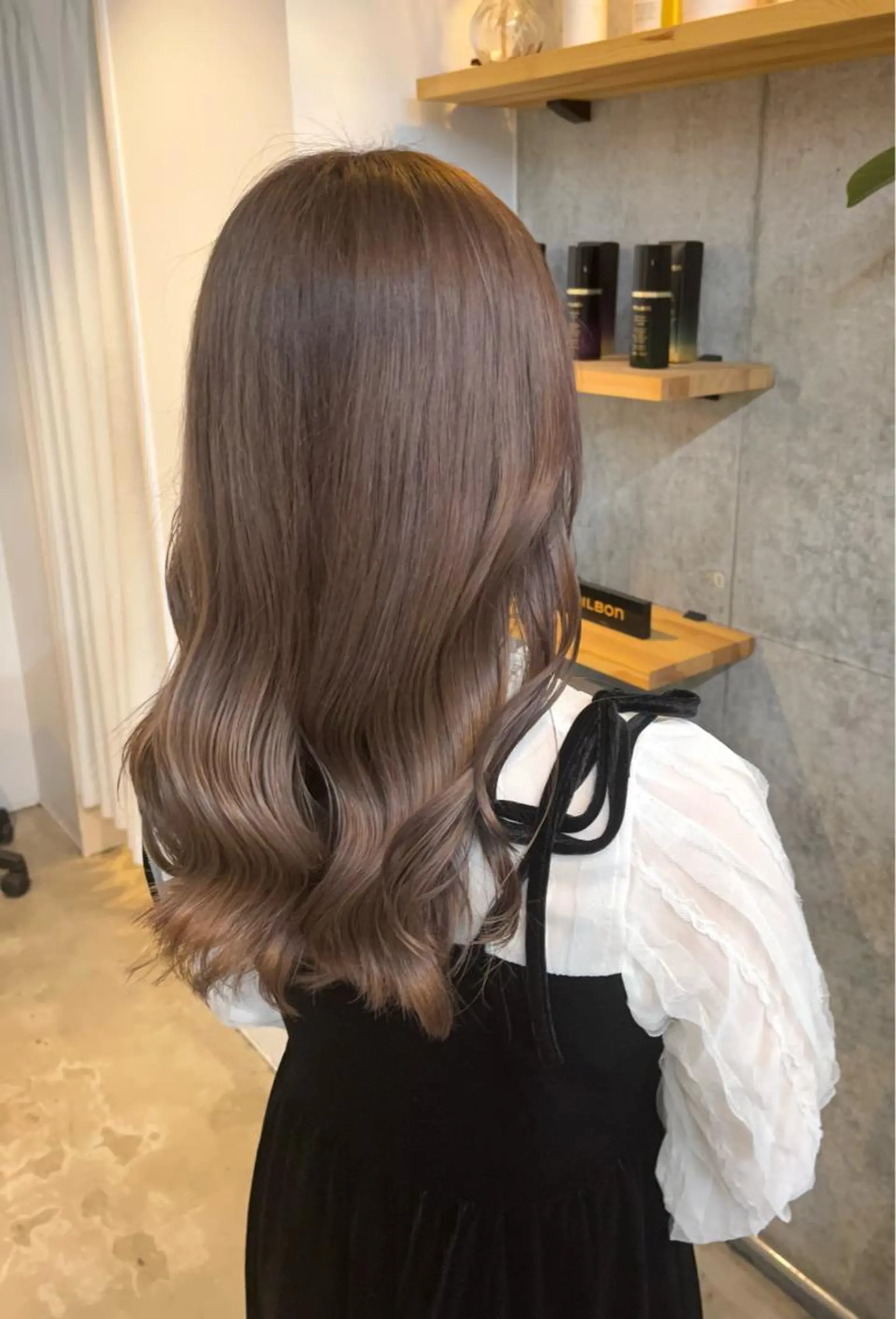 ミディアム カラー ヘアカラー ハイトーンカラ ー/小川のヘアスタイル