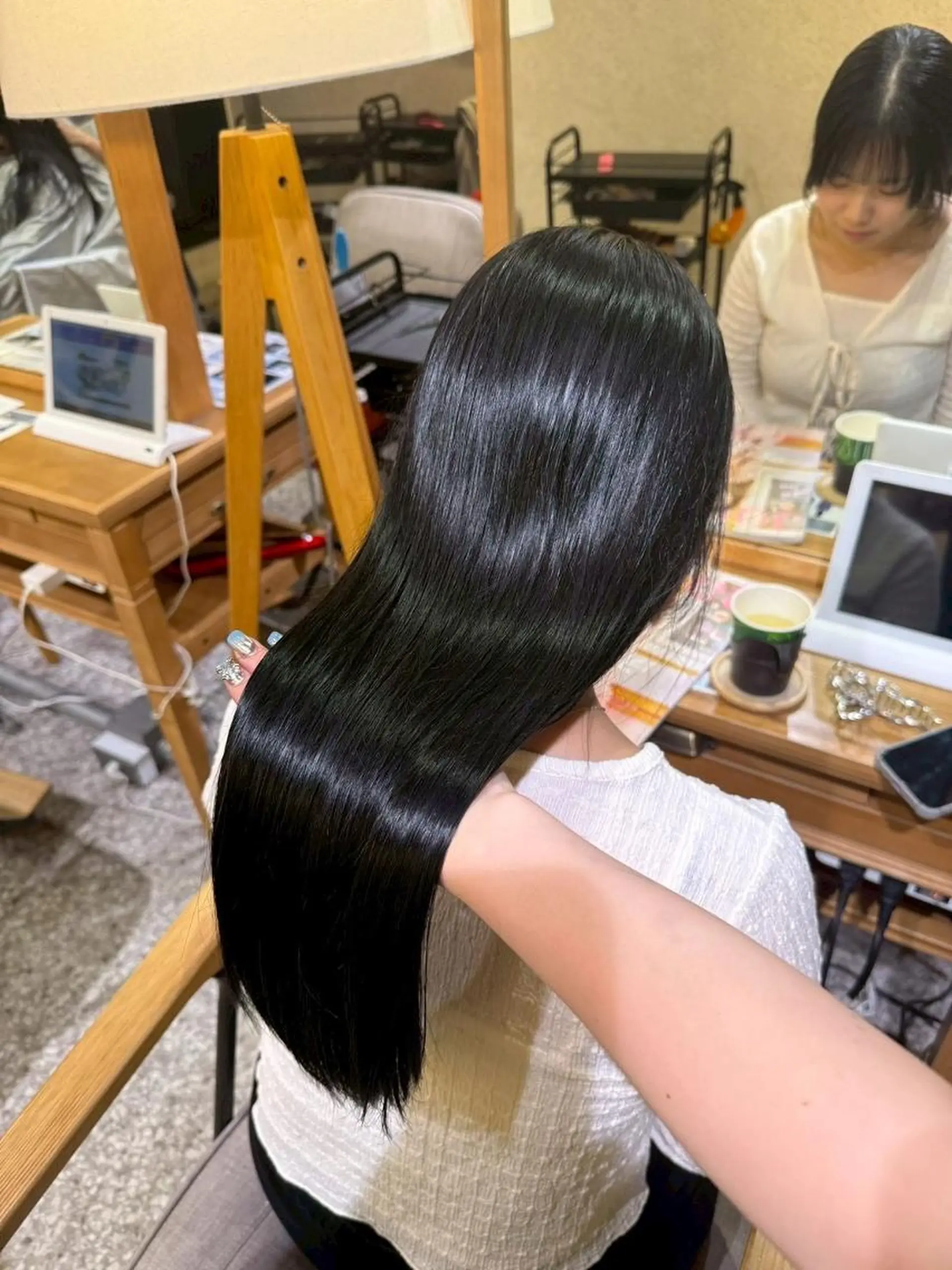 ロング TIGRE tenjinのヘアスタイル