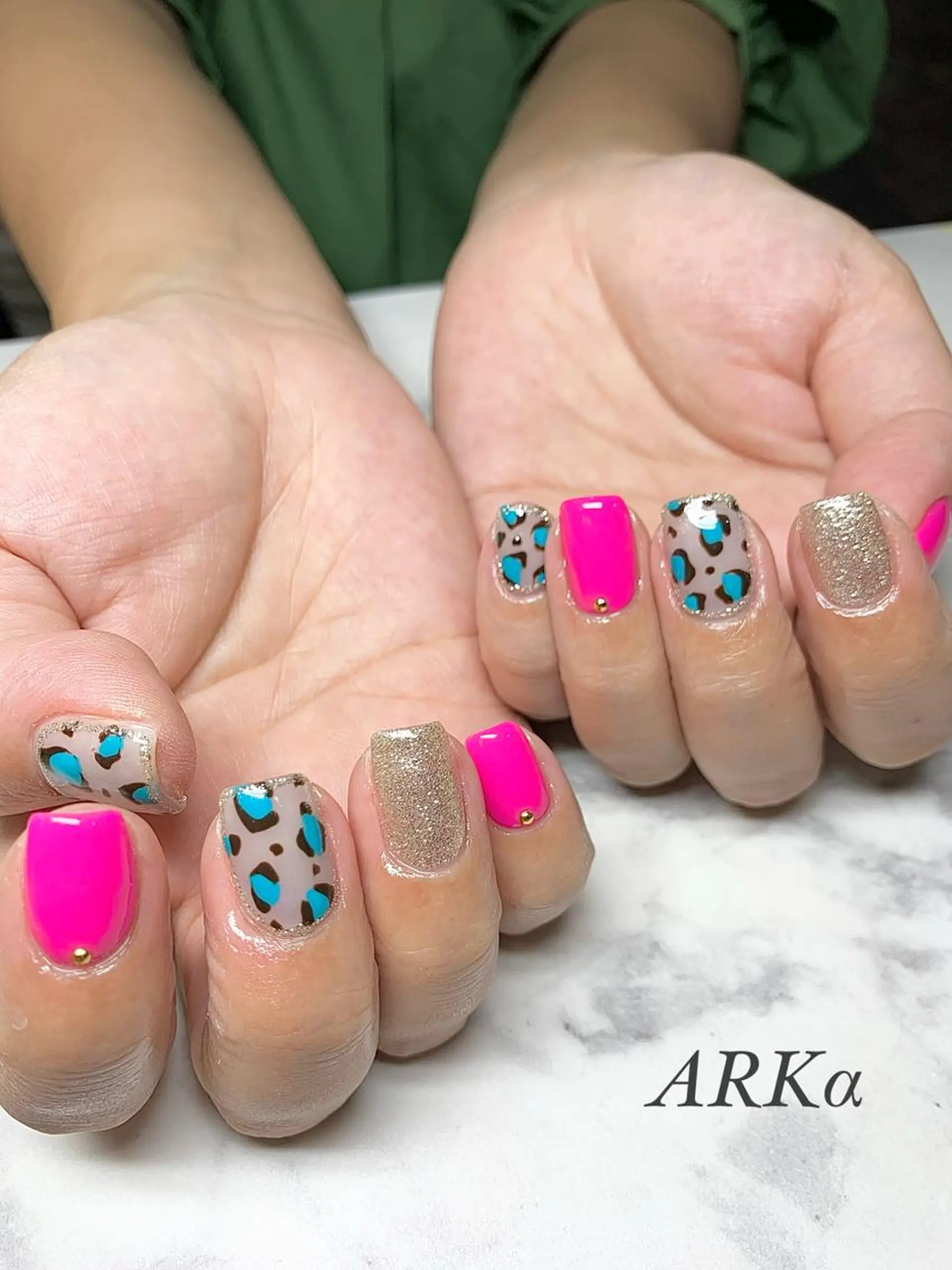 ショート ネイル ハンドネイル Nailsalon ARKαのネイルデザイン