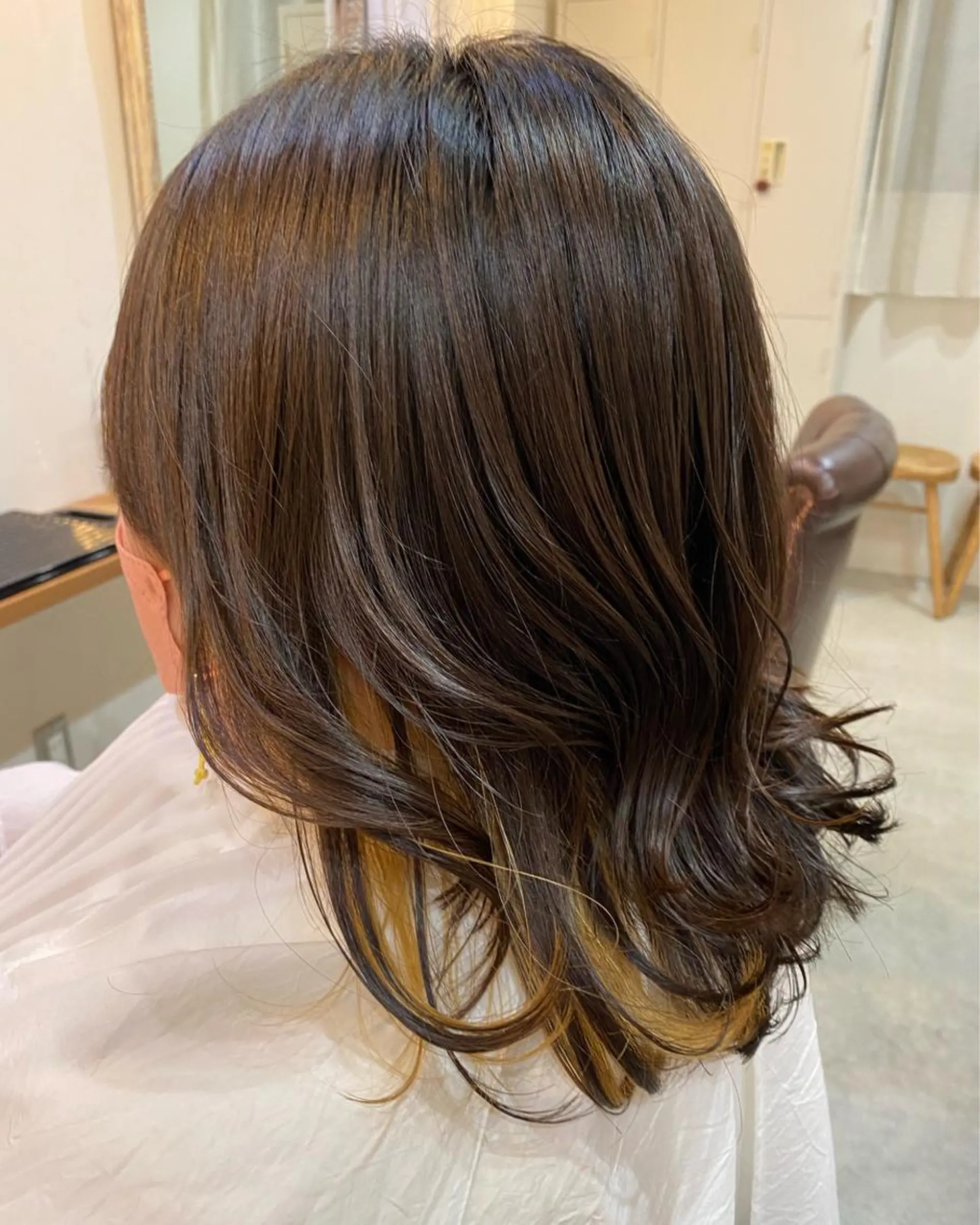 ミディアム パーマ ミディアムパーマ 髪質改善🤍艶カラー 🤍きわこのヘアスタイル