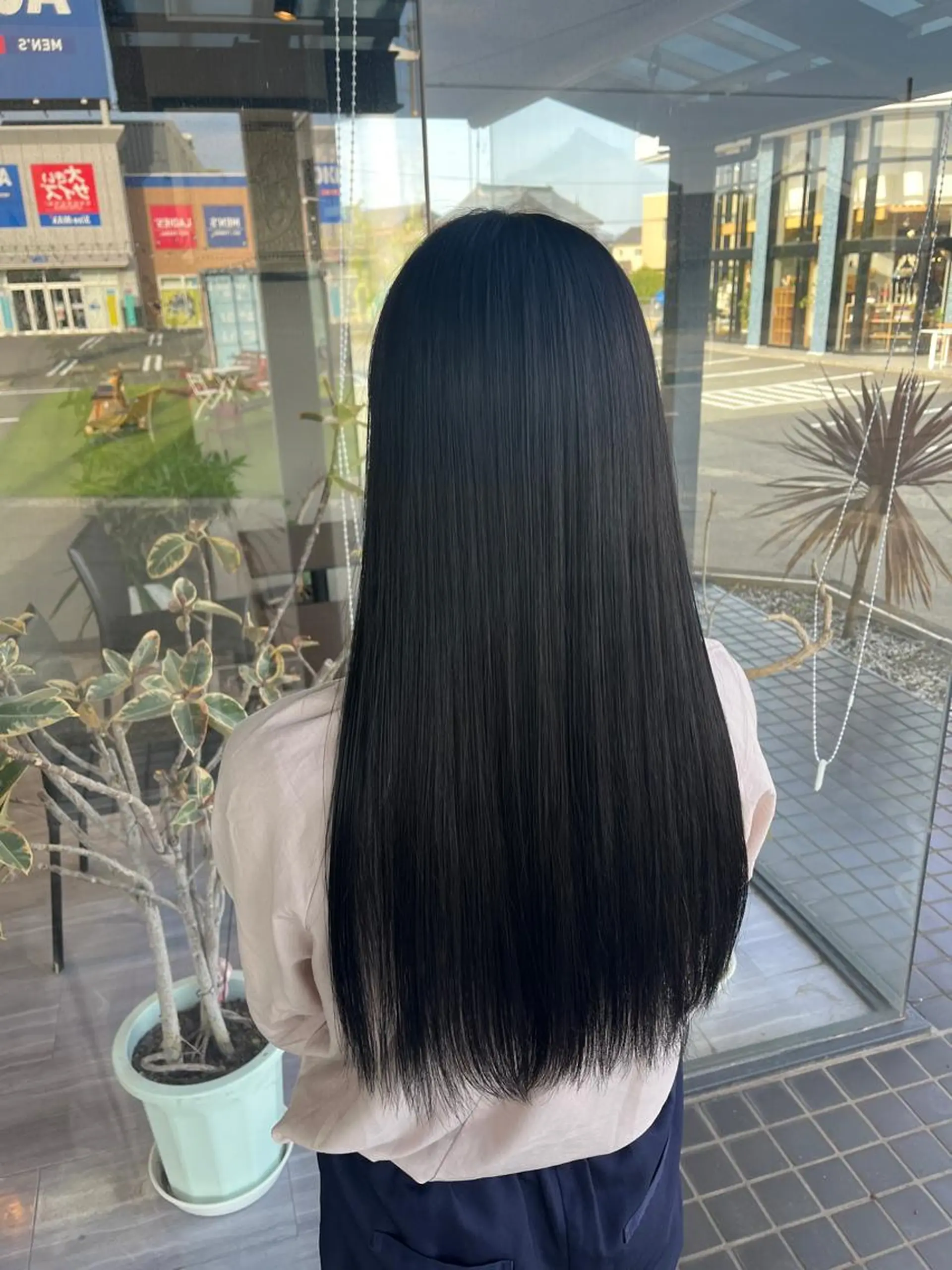 ロング ロング alu yuinaのヘアスタイル