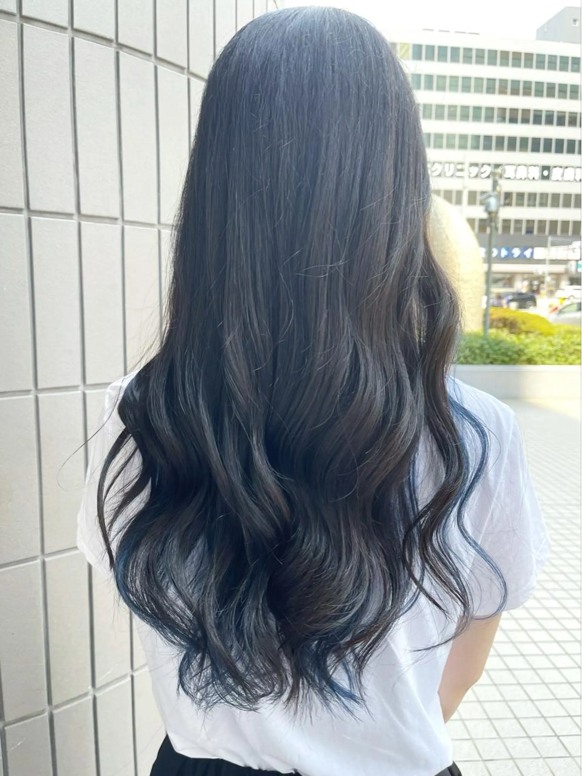 ロング カラー ブルーカラー インナーカラー ヨシンモリ 韓国風ヘア カット ヘアカラー トリートメント Zina天王寺 CHIAKIのヘアスタイル