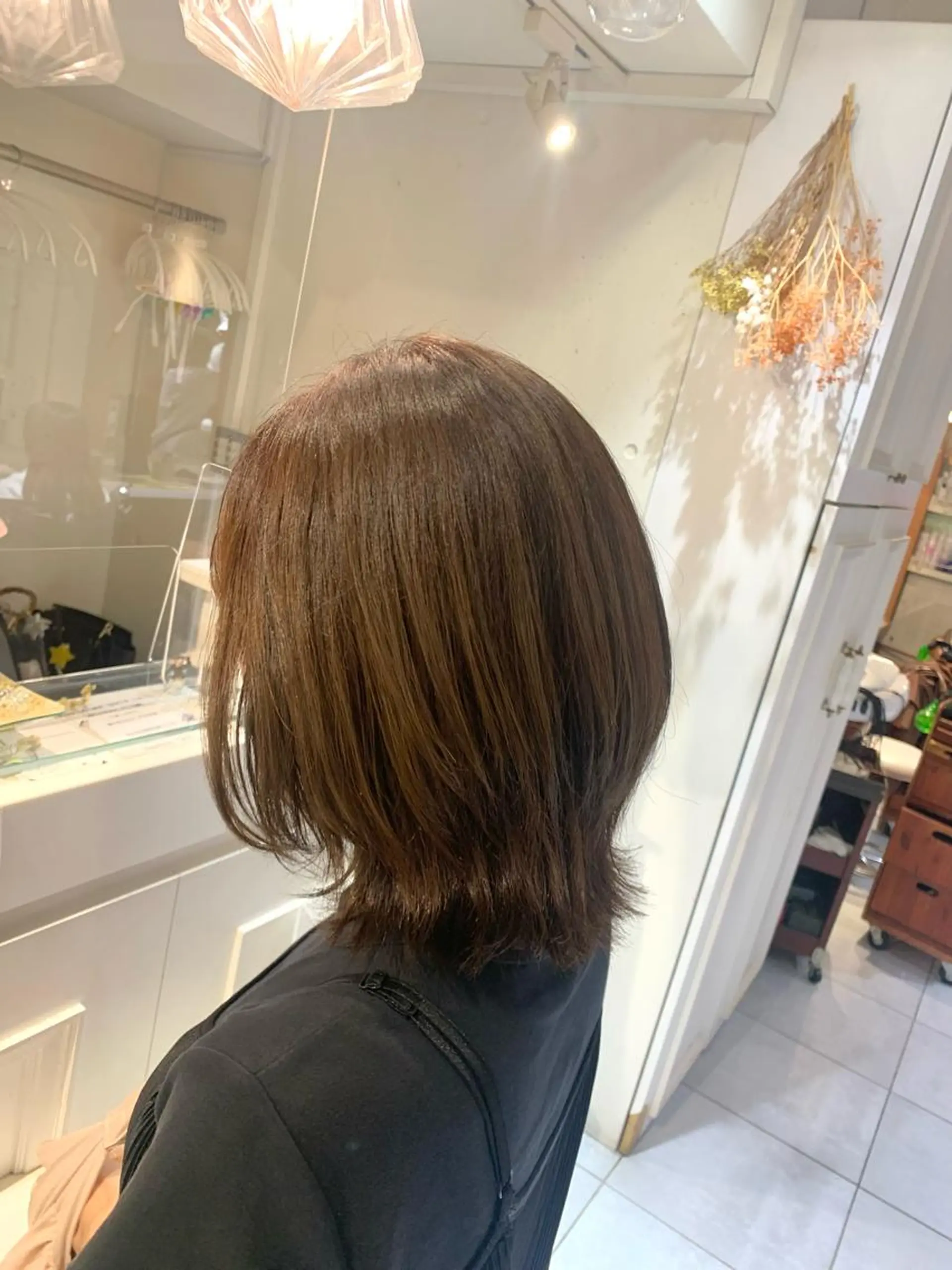 ミディアム 田中 未澪のヘアスタイル
