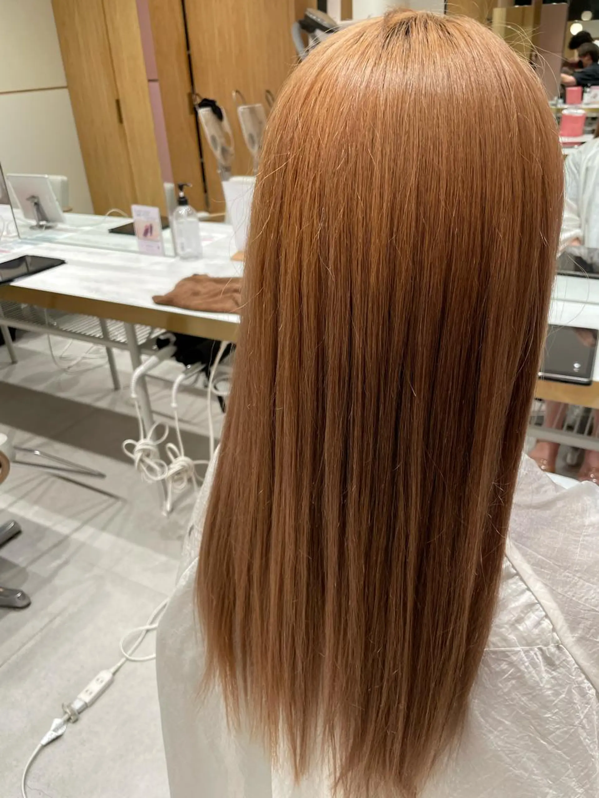 レイヤー/顔周り /透明感/TAKUのヘアスタイル