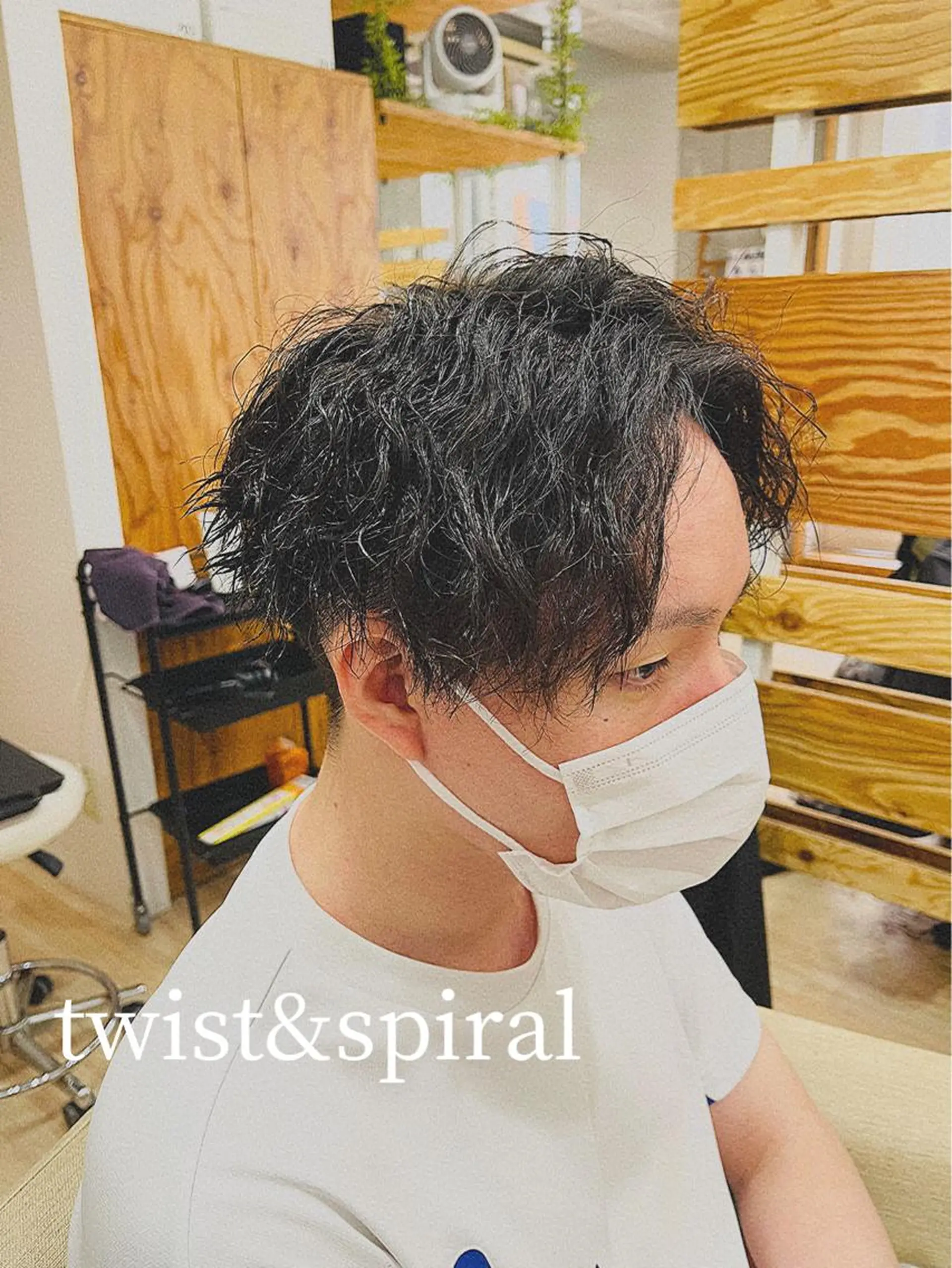 パーマ メンズ メンズパーマ ツイストスパイラルパーマ スパイラルパーマ ViaLa Hair 🌈すずきたくむ✂︎のヘアスタイル