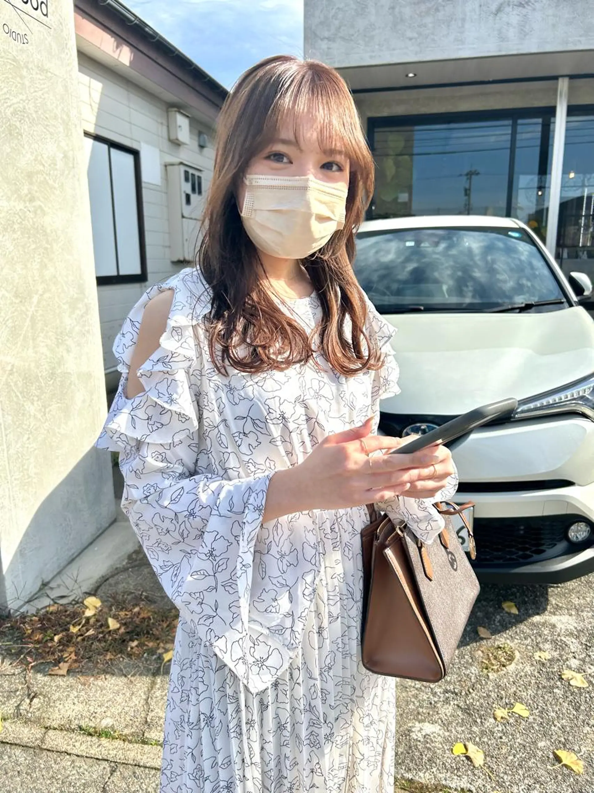 ミディアム カラー カット ヘアカラー トリートメント 一ノ瀬 暁のヘアスタイル