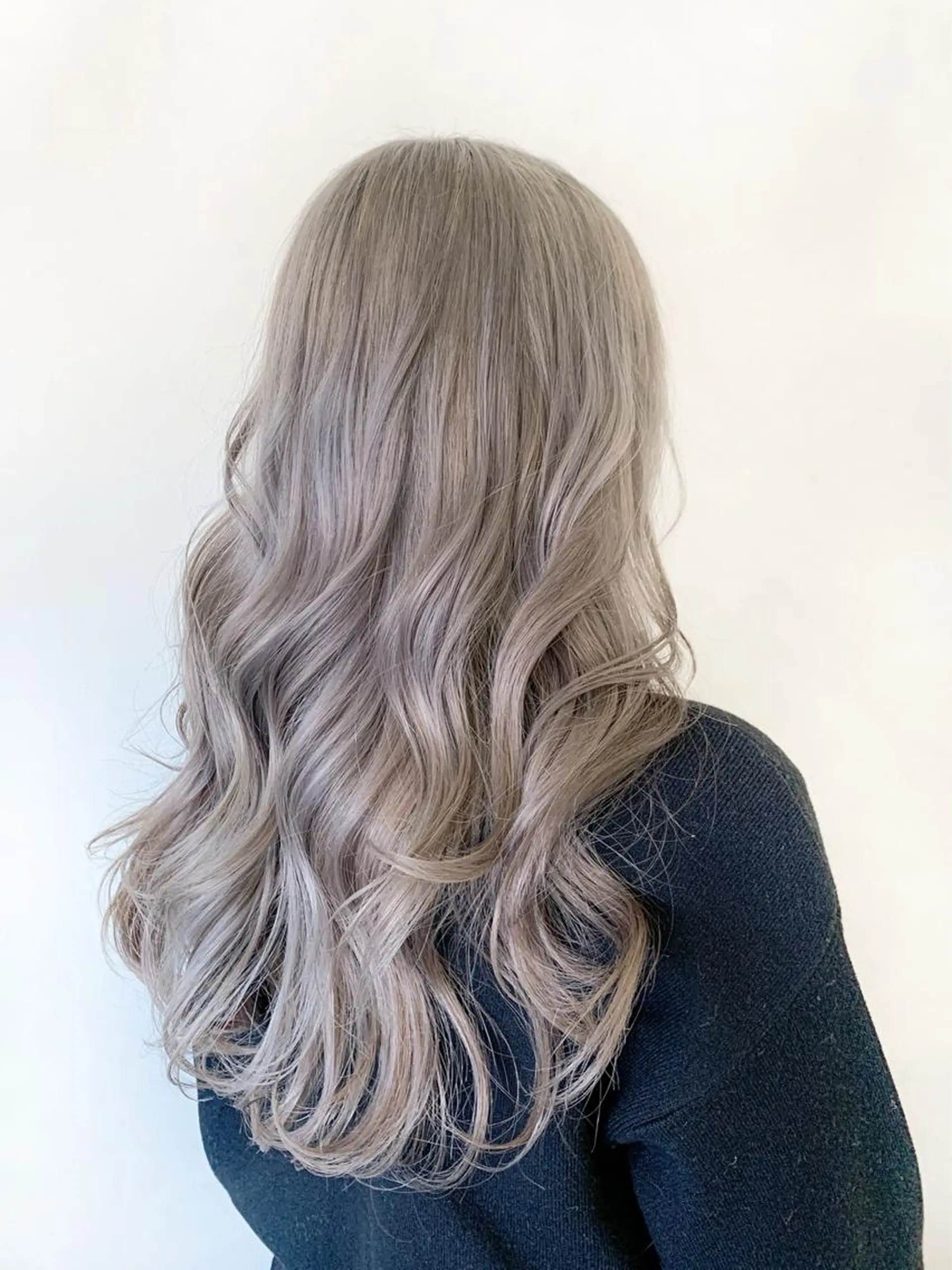 ロング カラー 杉村 未来のヘアスタイル