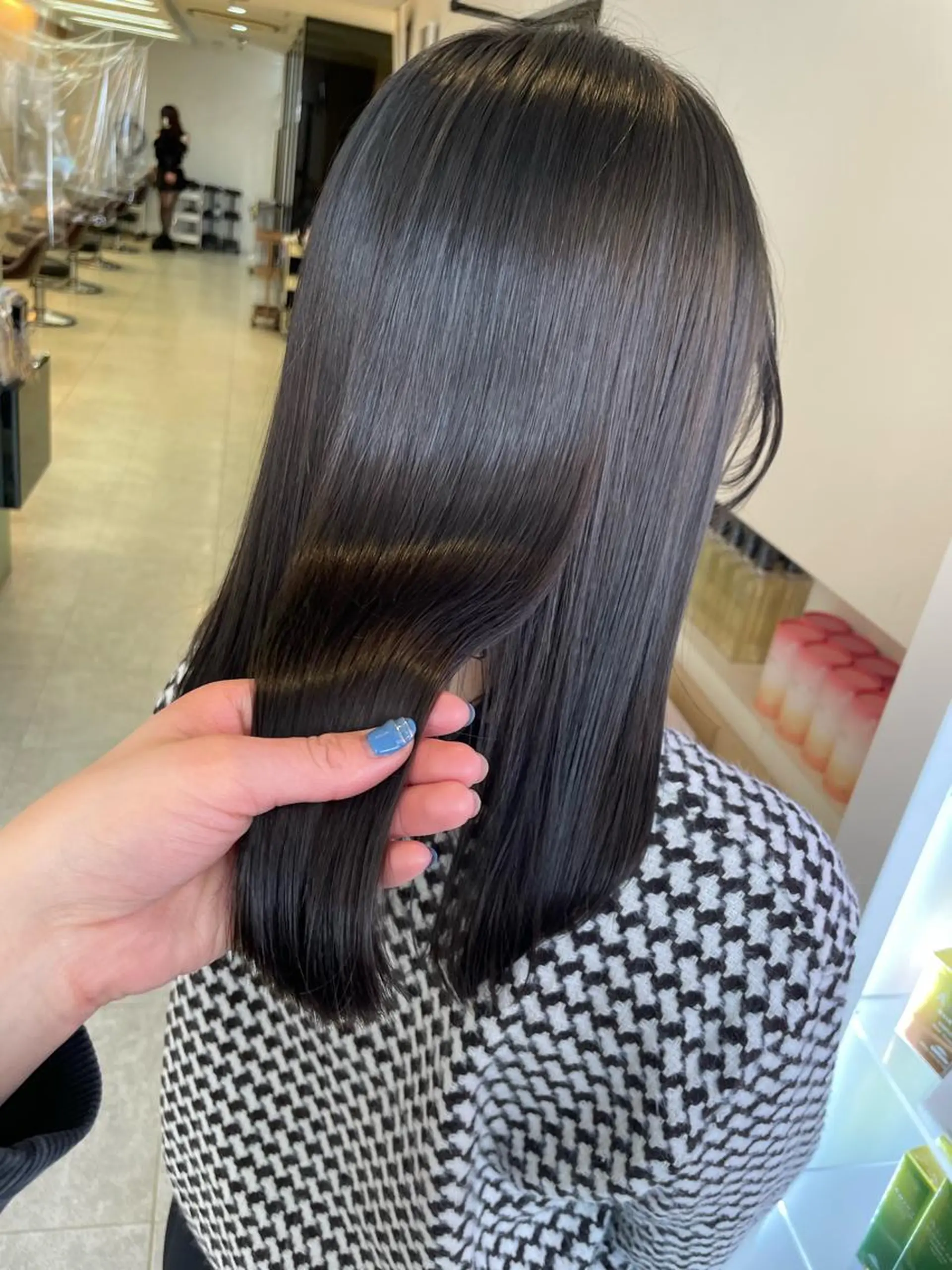 ミディアム カラー ✰︎Rad✩.*˚‪ カノンのヘアスタイル