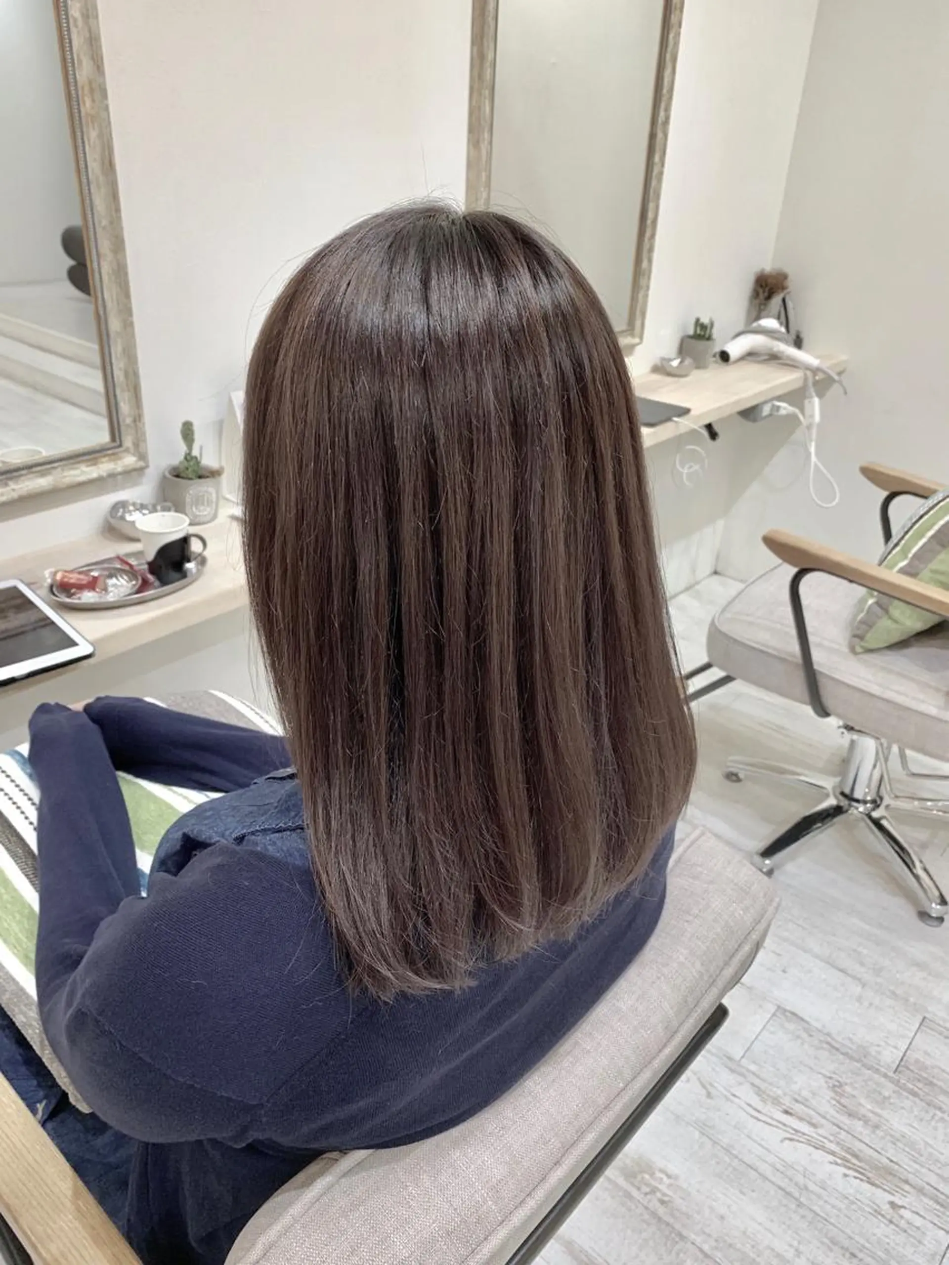 ミディアム カラー ピンクカラー 山本 悟志のヘアスタイル